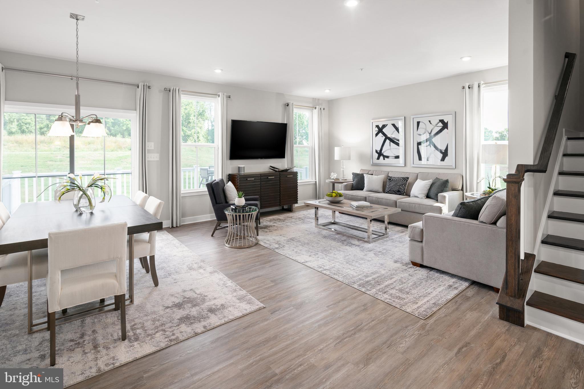 LONGWOOD PRESERVE - Residential