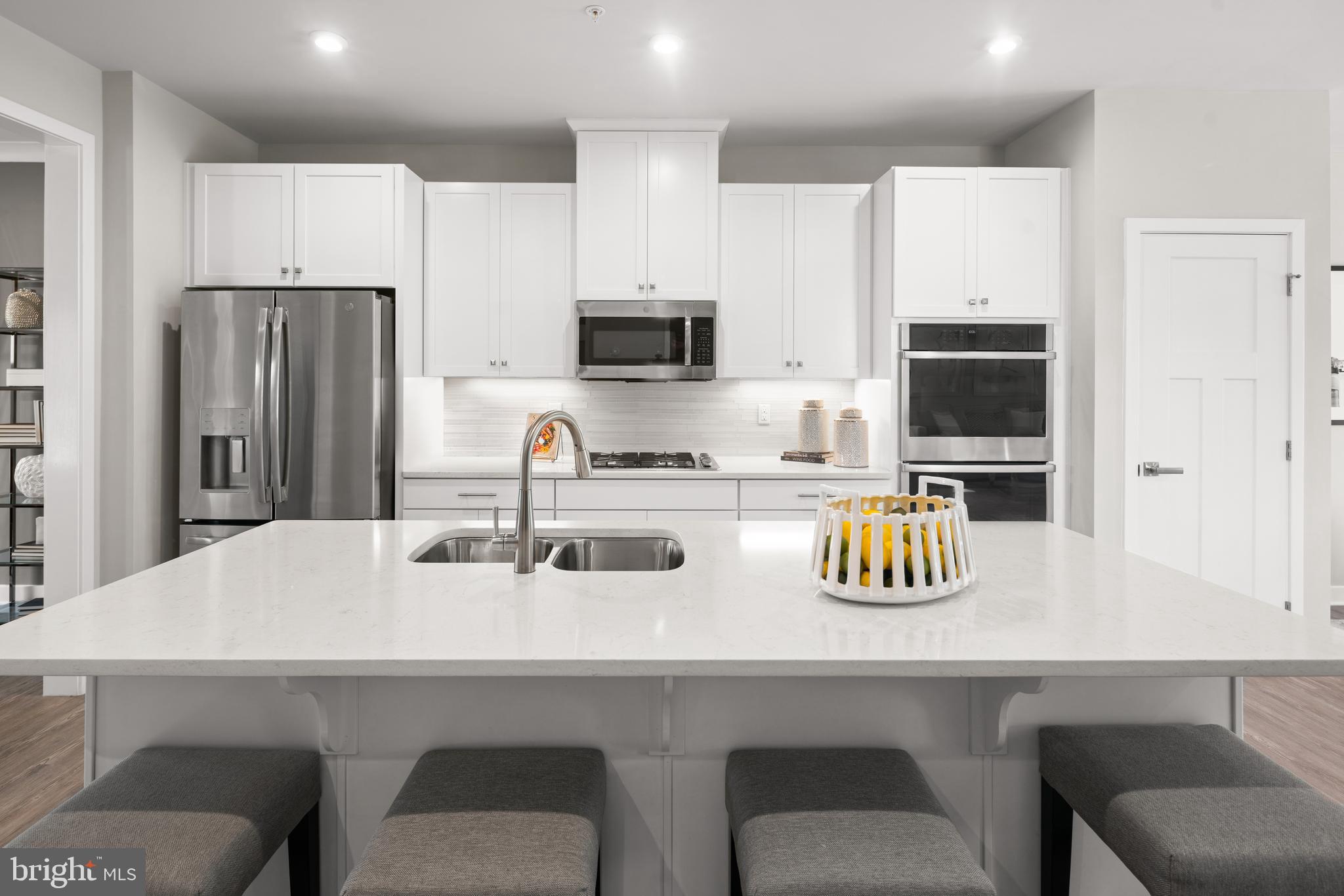 LONGWOOD PRESERVE - Residential