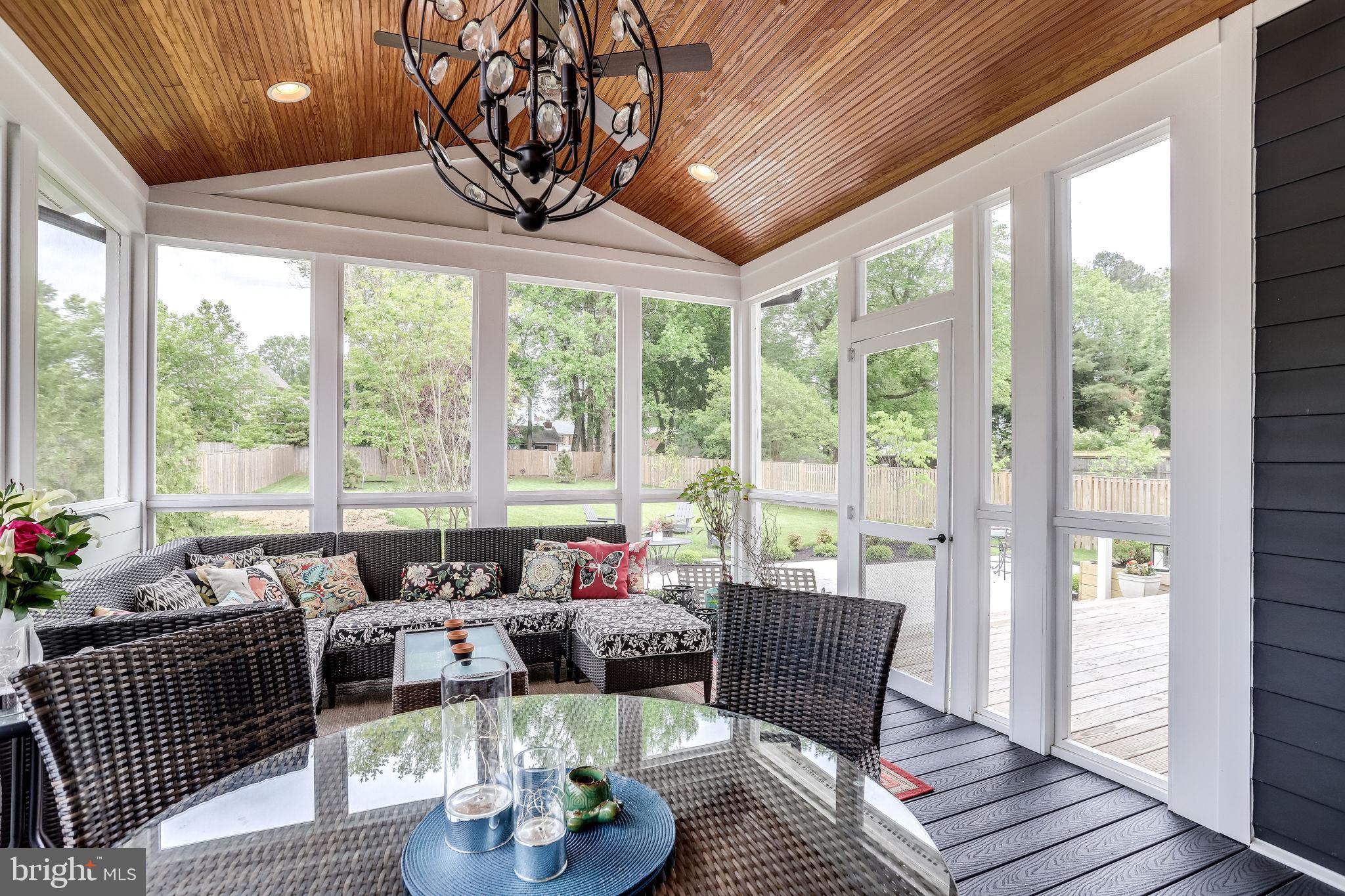 PLYMOUTH HAVEN - Residential