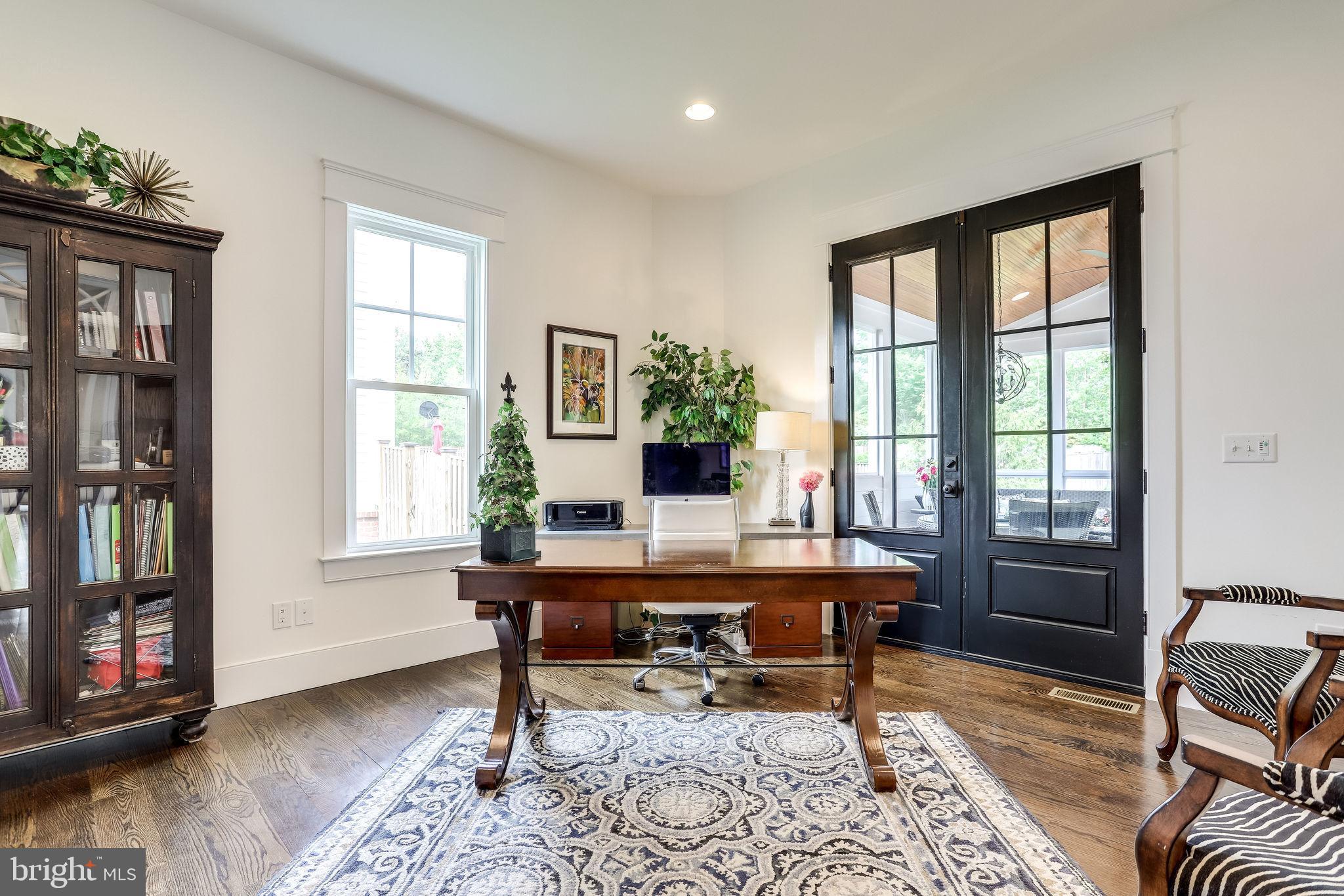 PLYMOUTH HAVEN - Residential