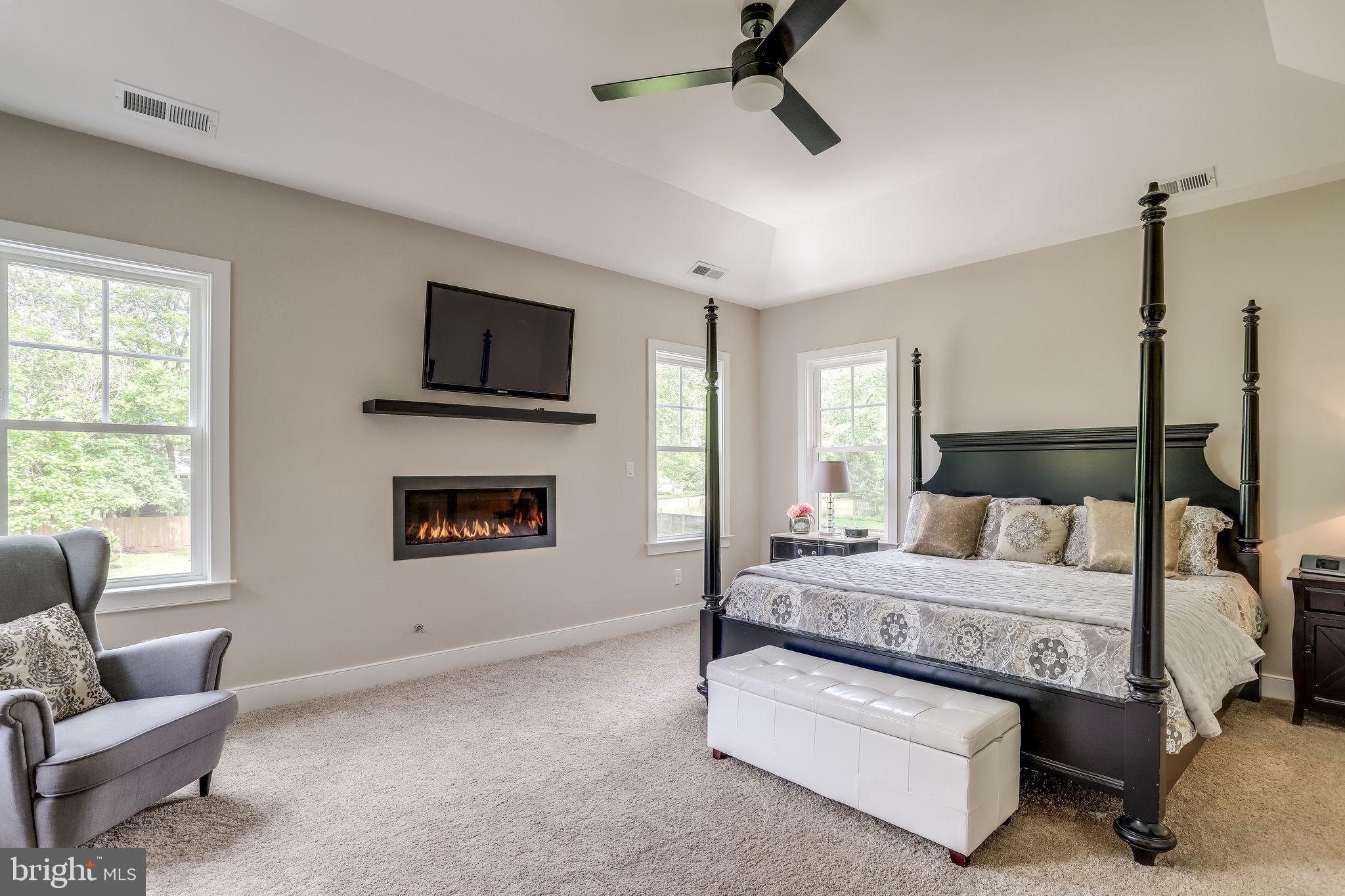 PLYMOUTH HAVEN - Residential