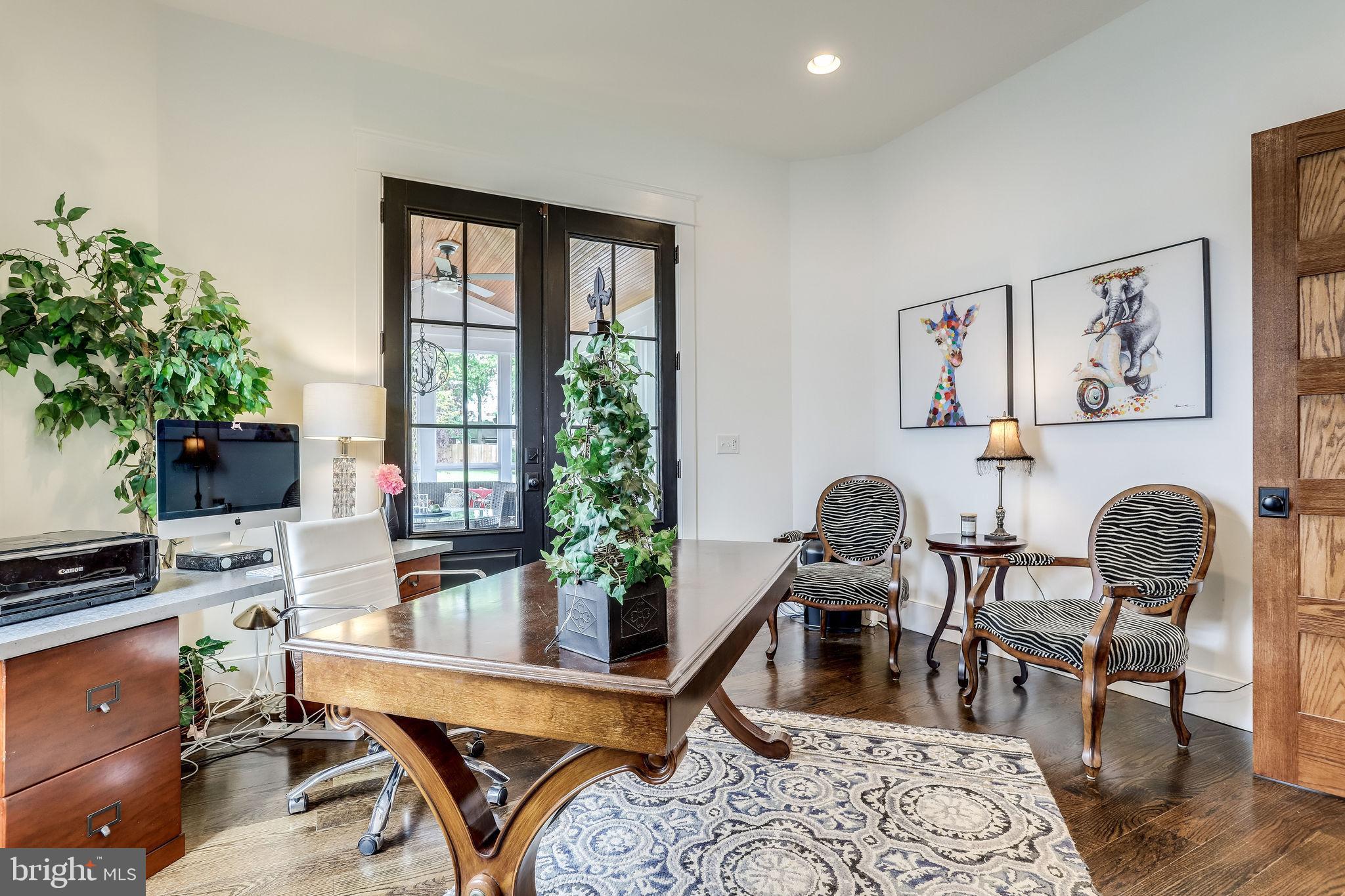 PLYMOUTH HAVEN - Residential