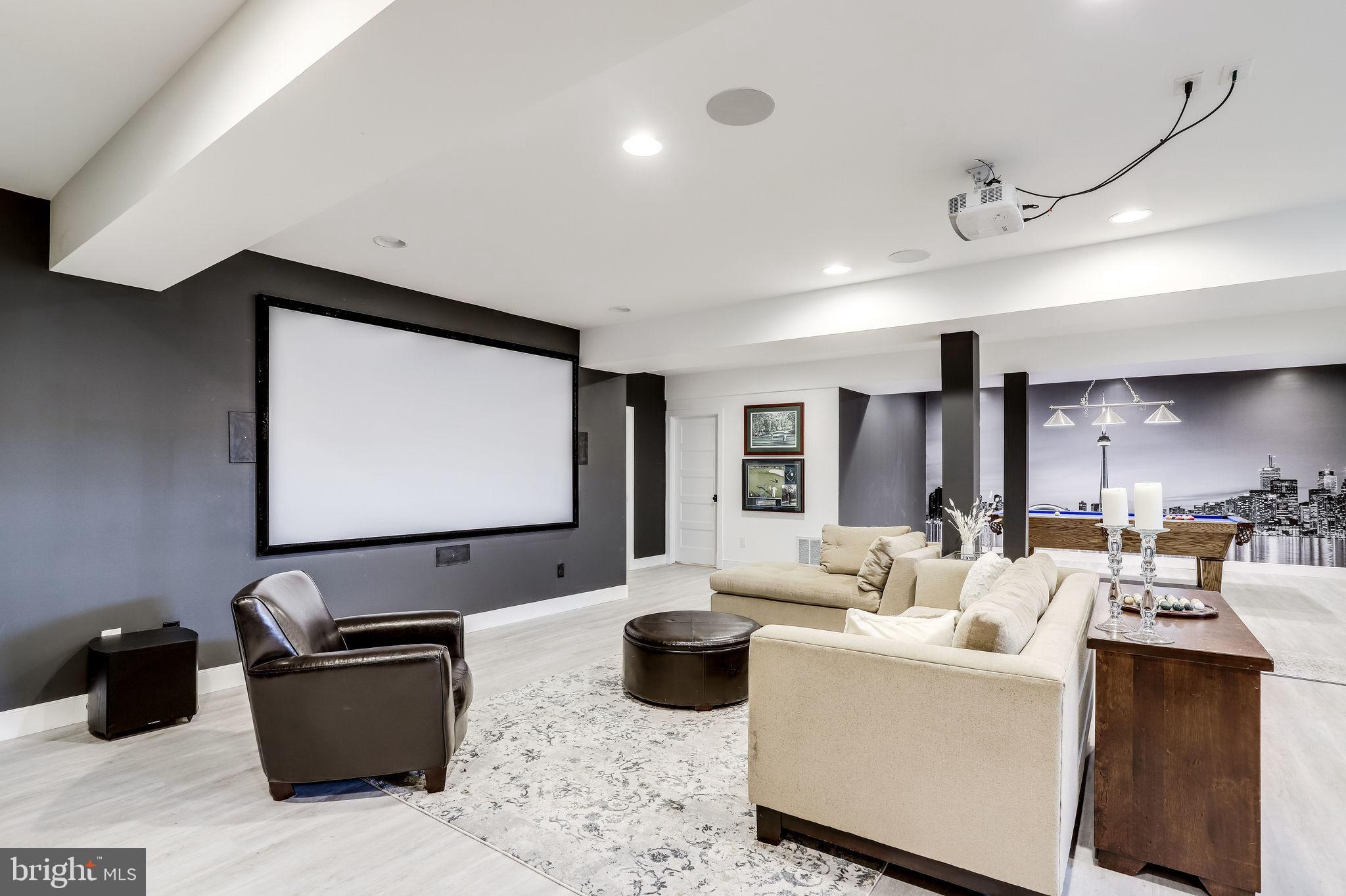 PLYMOUTH HAVEN - Residential