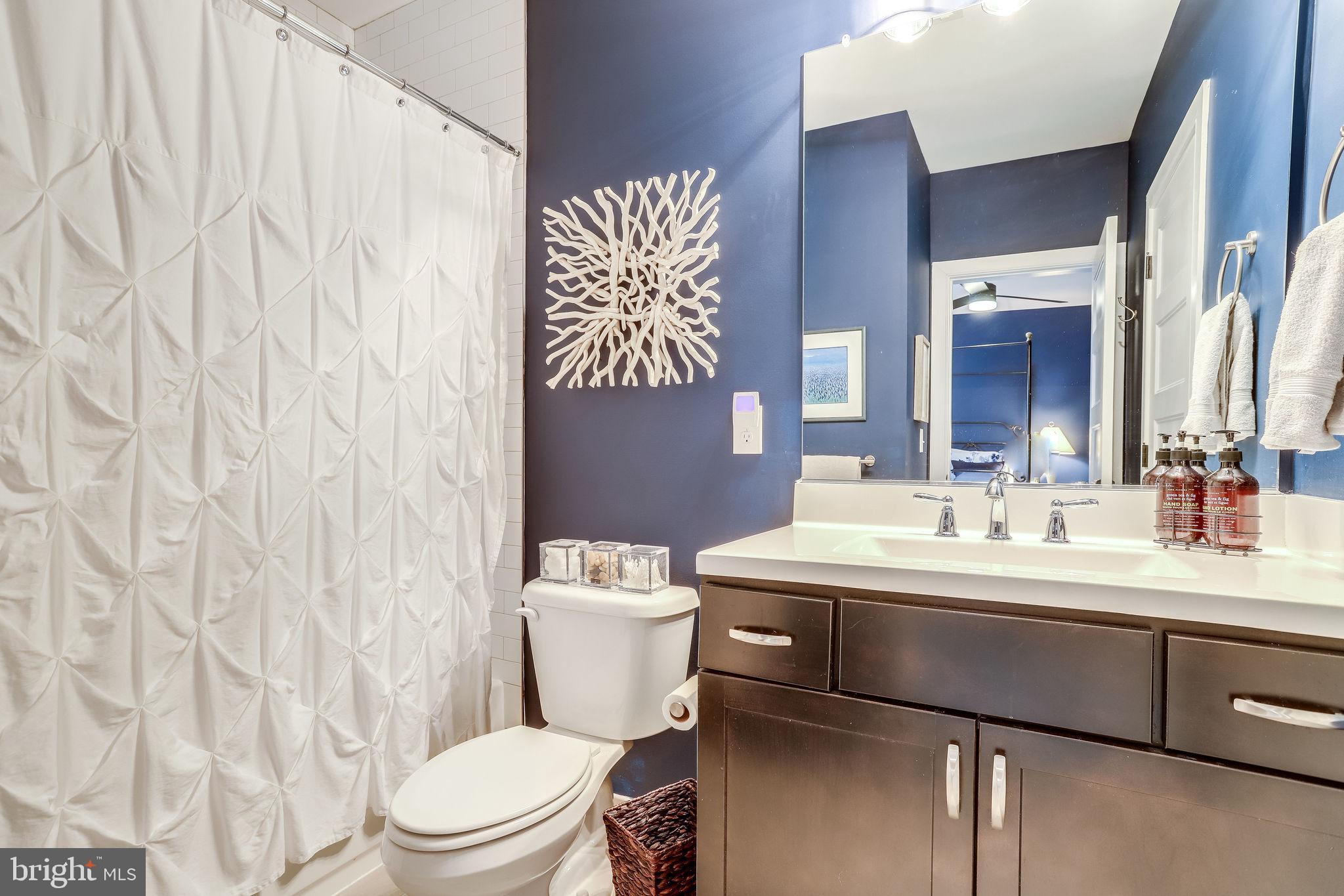 PLYMOUTH HAVEN - Residential