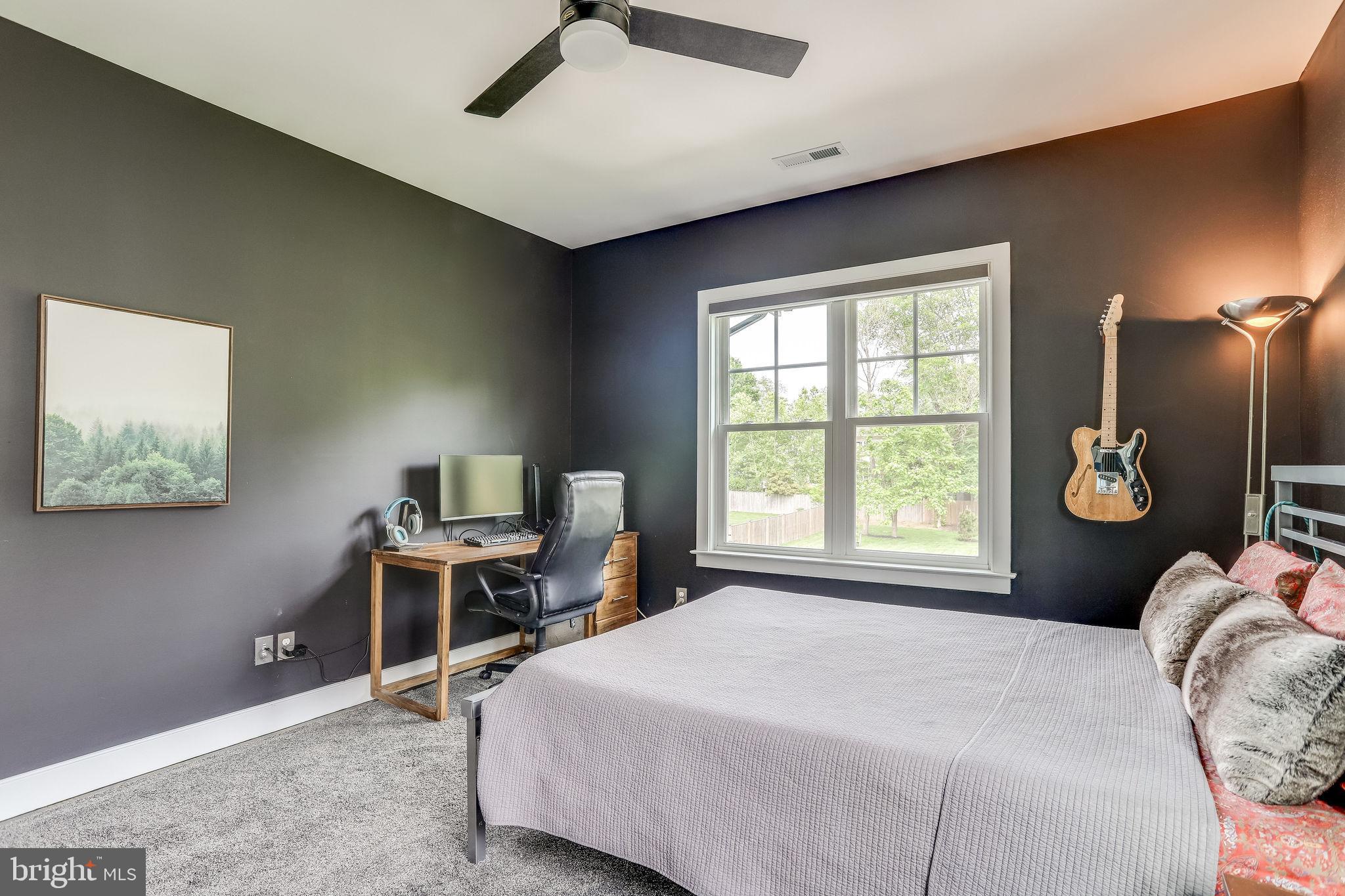 PLYMOUTH HAVEN - Residential