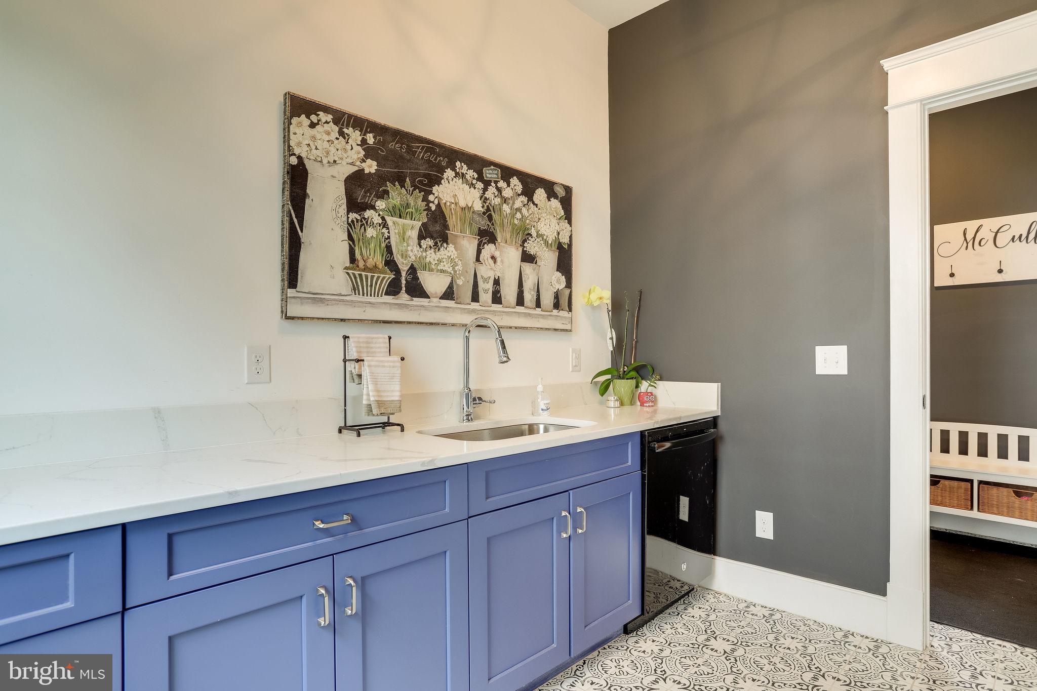 PLYMOUTH HAVEN - Residential