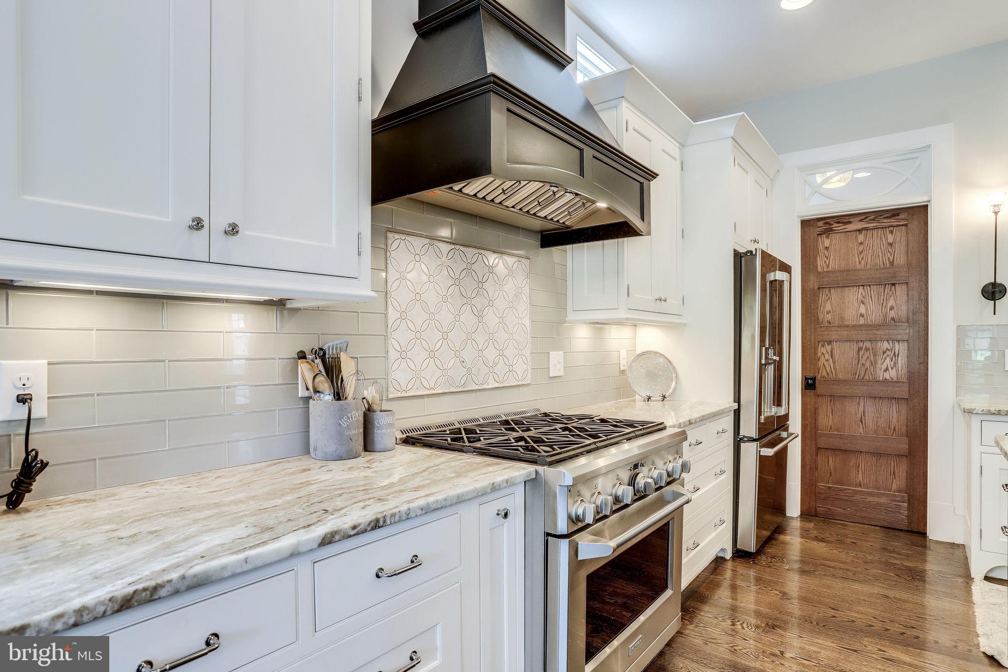 PLYMOUTH HAVEN - Residential