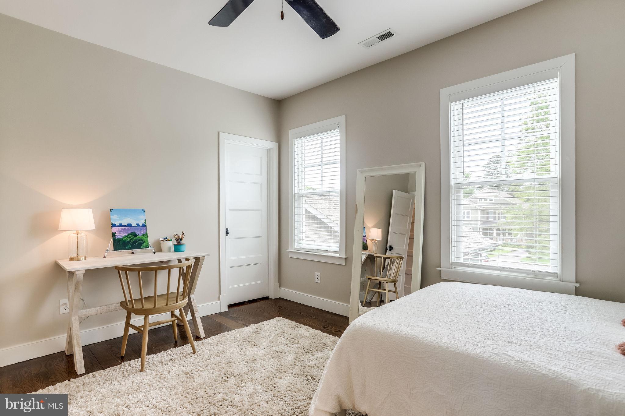 PLYMOUTH HAVEN - Residential