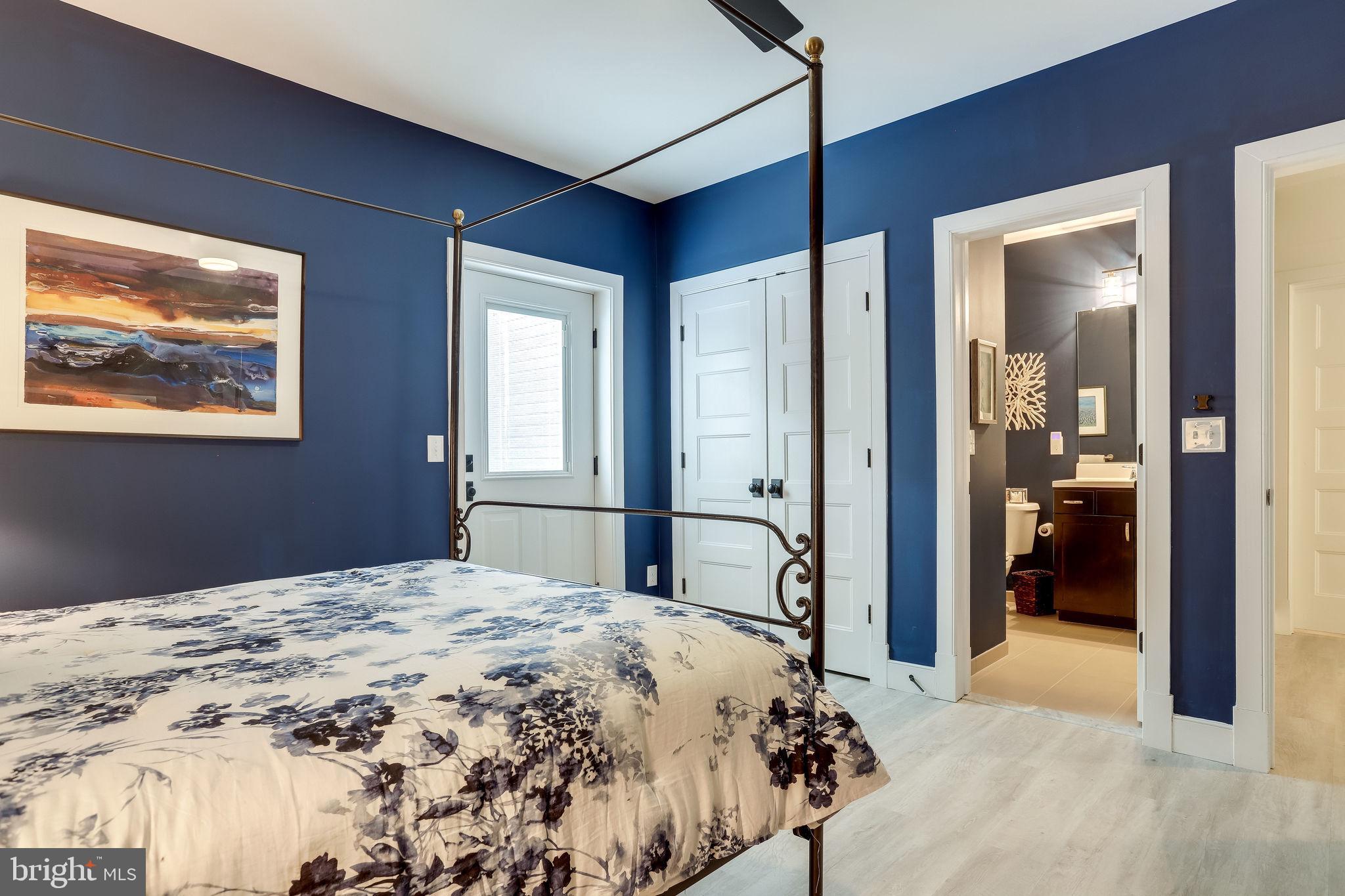 PLYMOUTH HAVEN - Residential