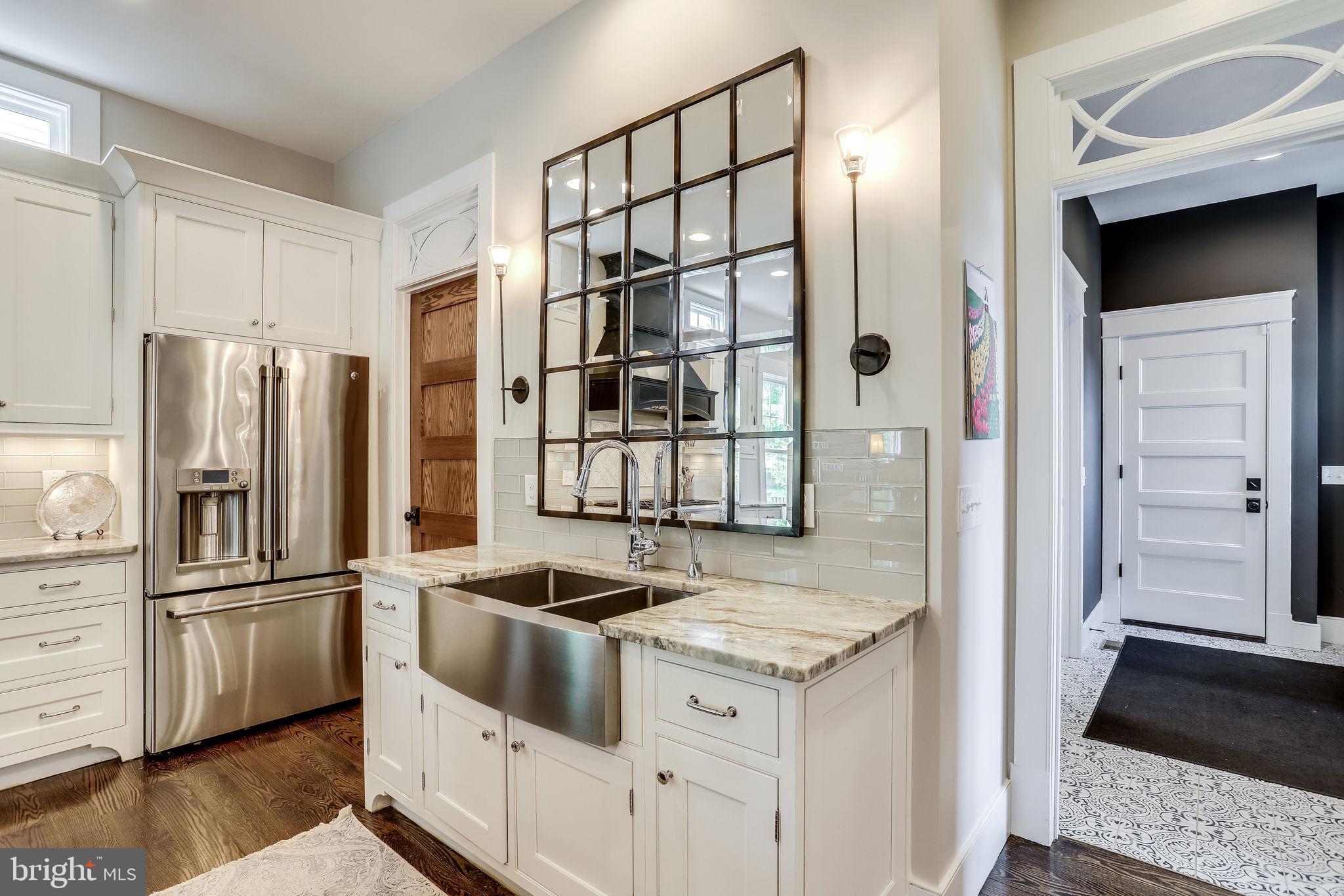 PLYMOUTH HAVEN - Residential