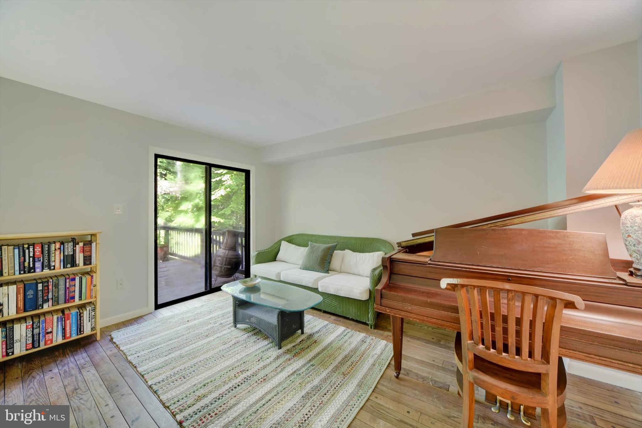 STONEOAKS - Residential