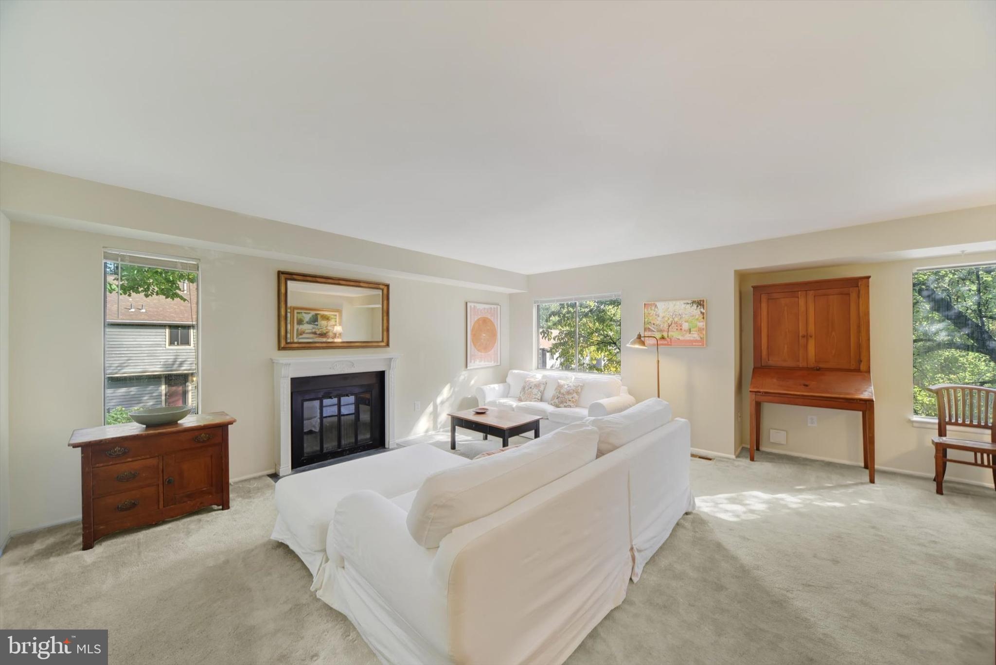 STONEOAKS - Residential