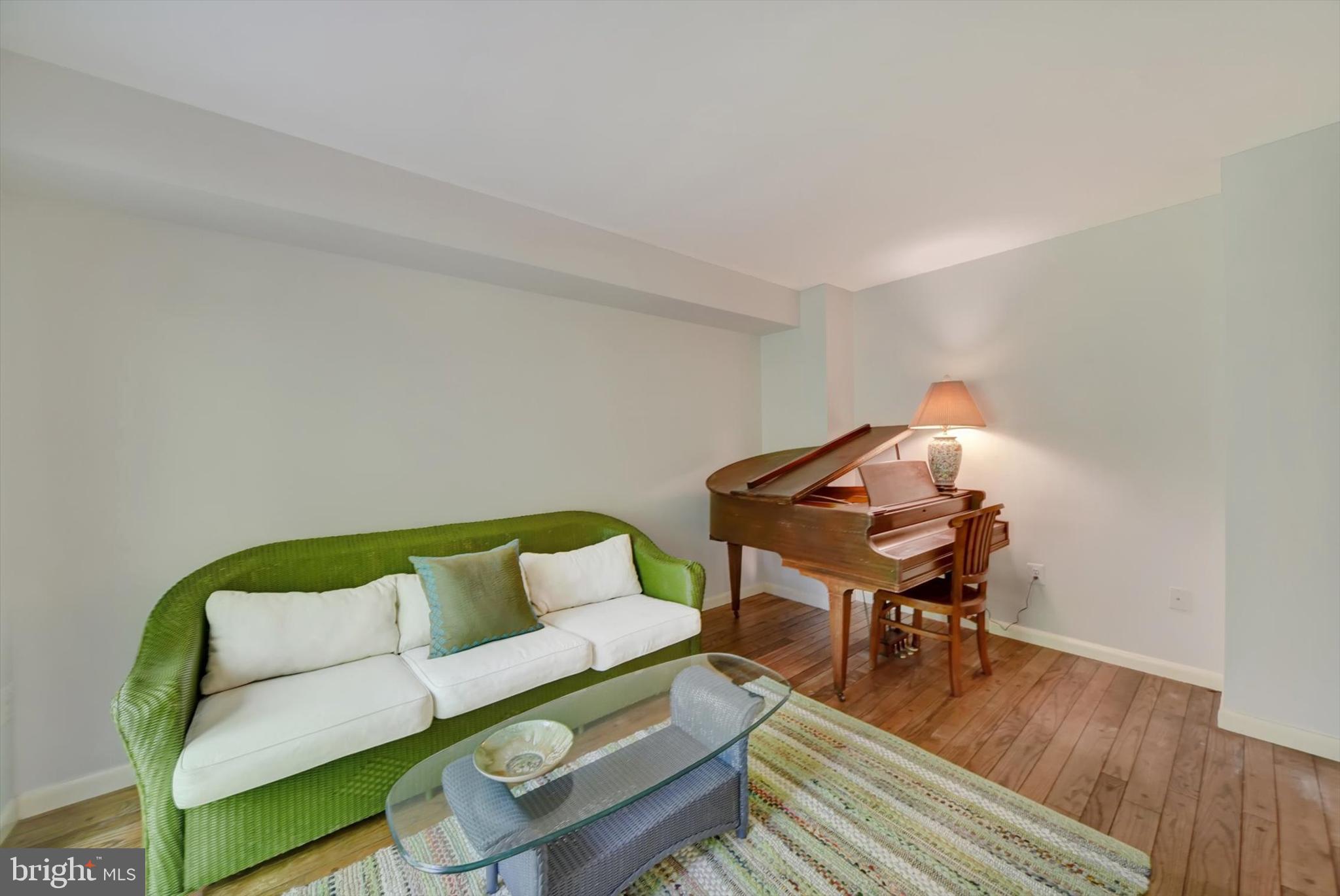 STONEOAKS - Residential