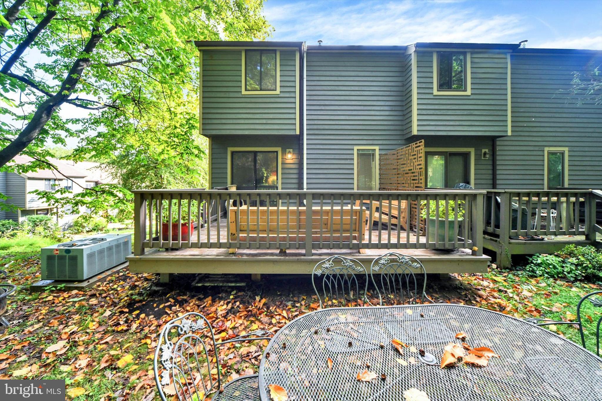 STONEOAKS - Residential