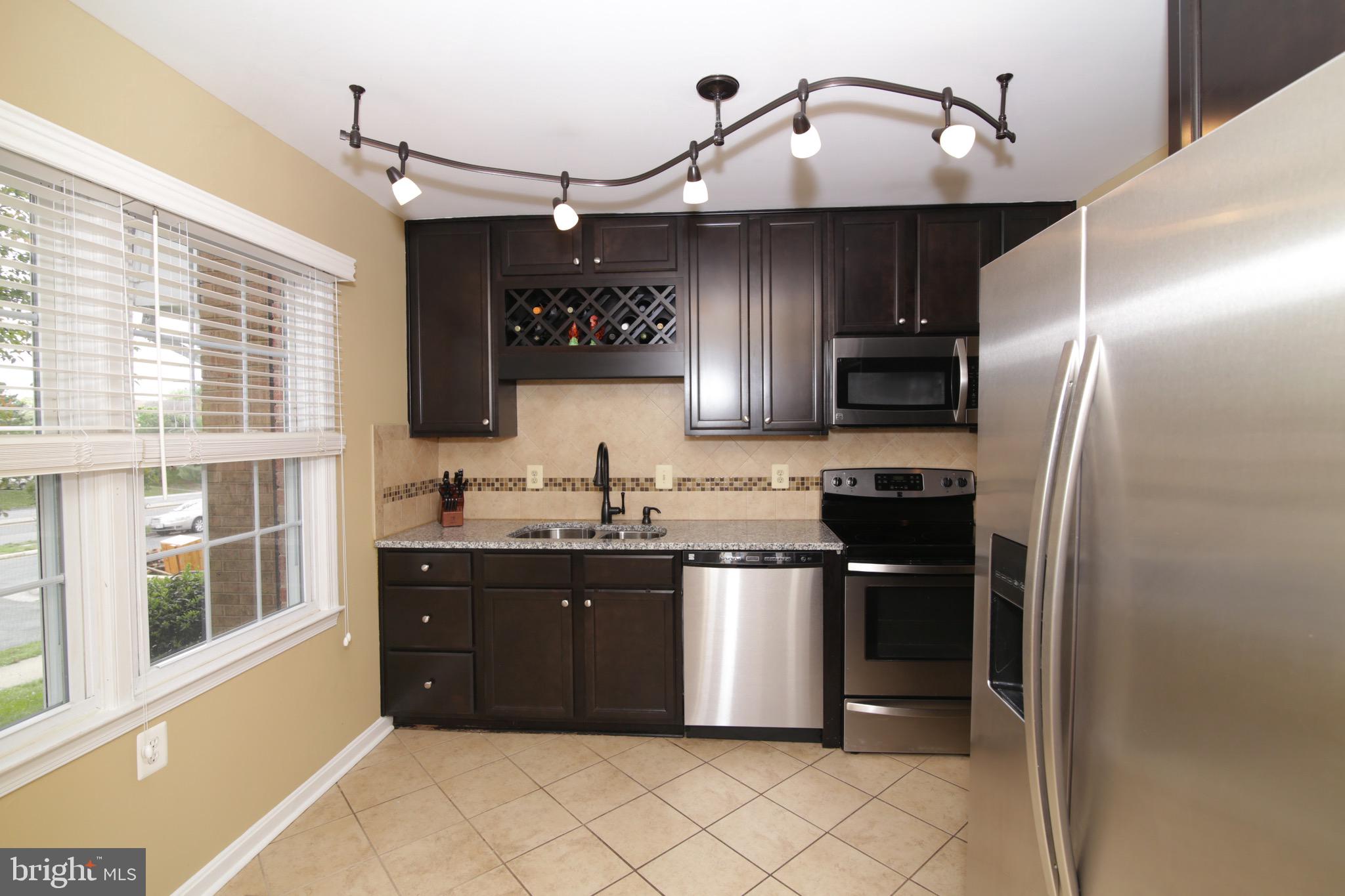 LAKE RIDGE - ANTIETAM - Residential