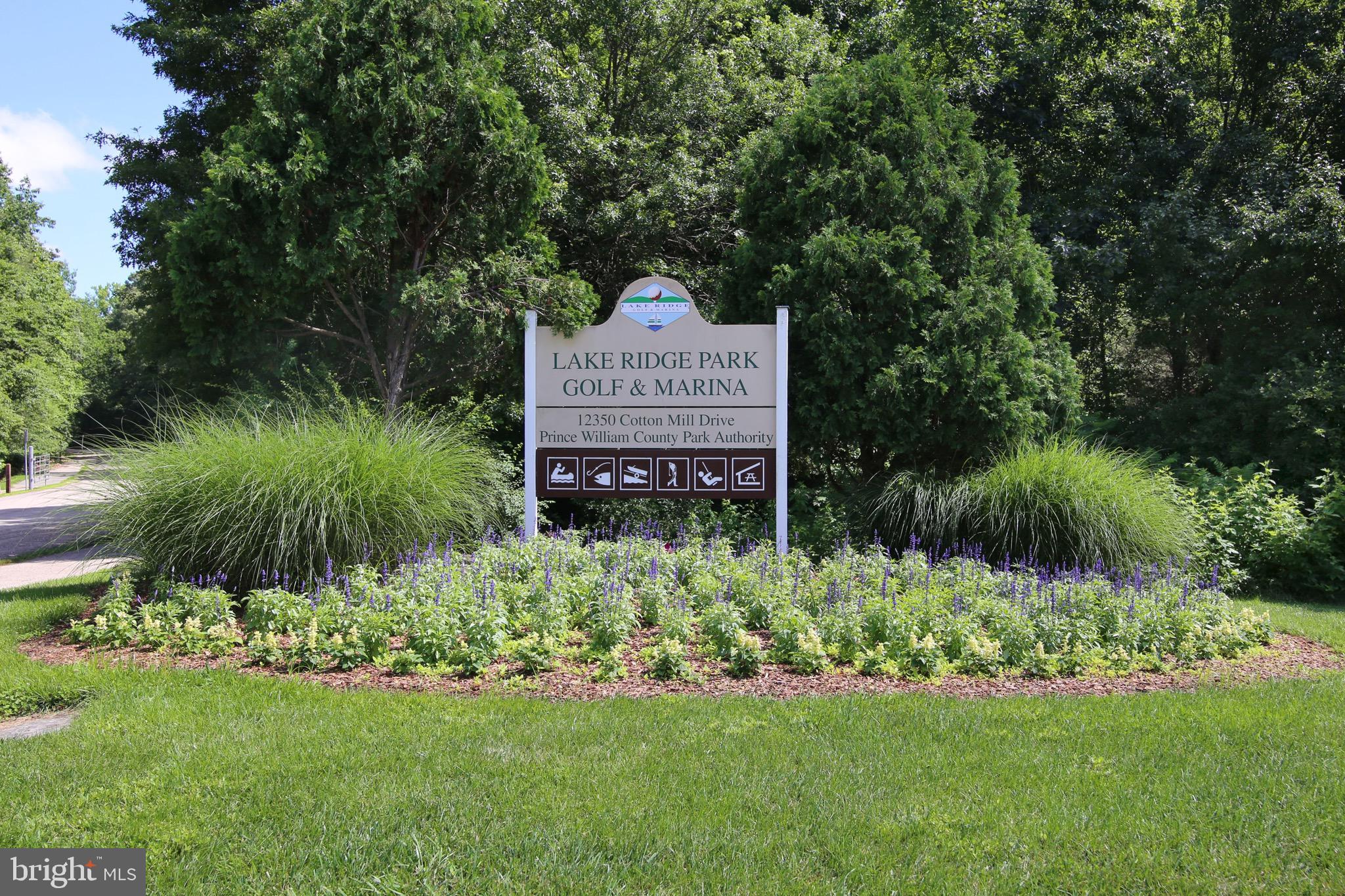 LAKE RIDGE - ANTIETAM - Residential