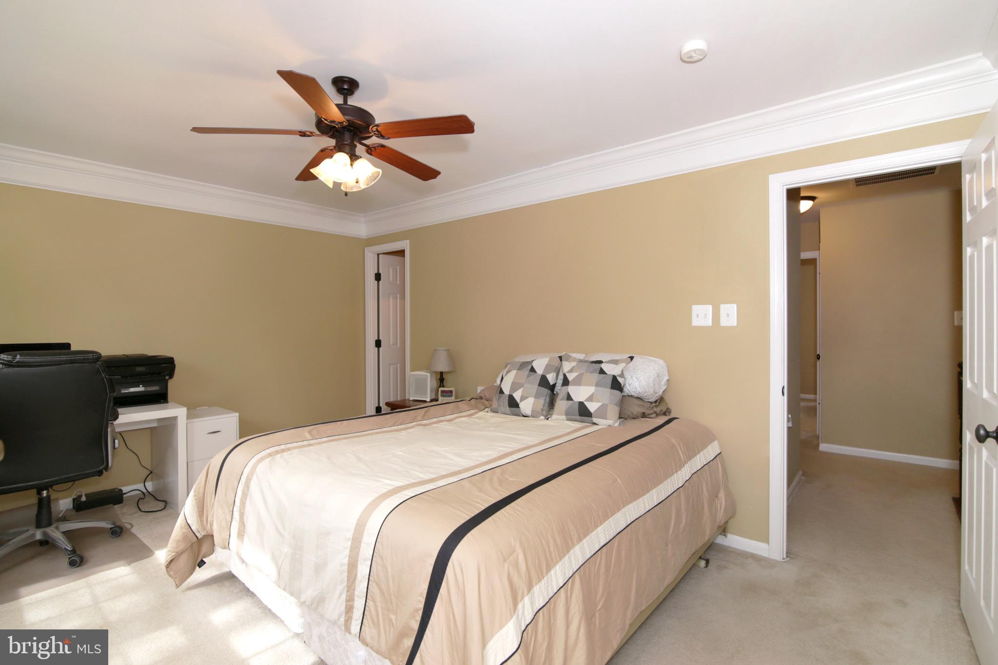 LAKE RIDGE - ANTIETAM - Residential