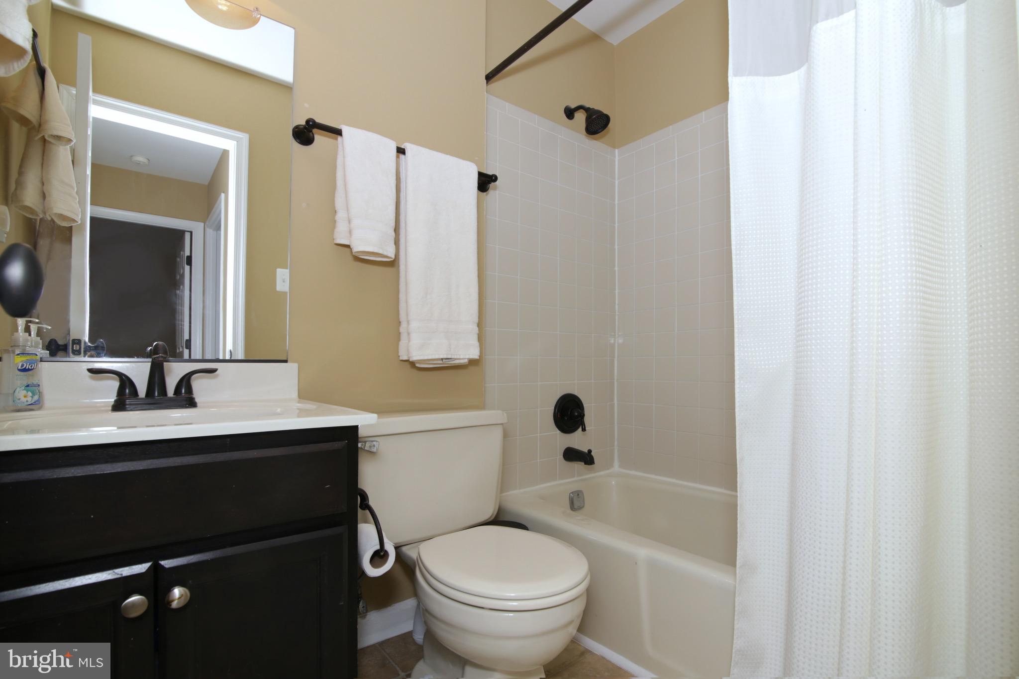 LAKE RIDGE - ANTIETAM - Residential