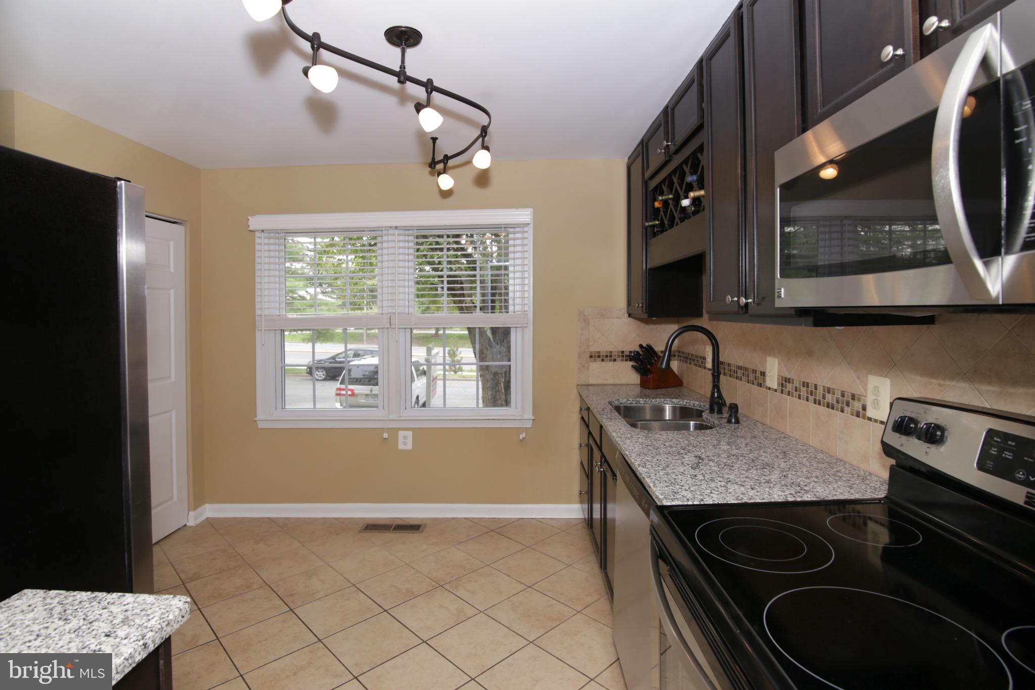 LAKE RIDGE - ANTIETAM - Residential