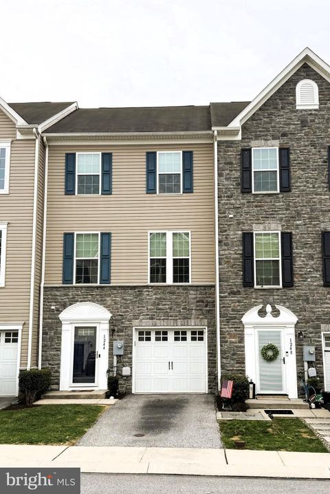 1244 ELDERSLIE LANE 99 YORK PA 17403