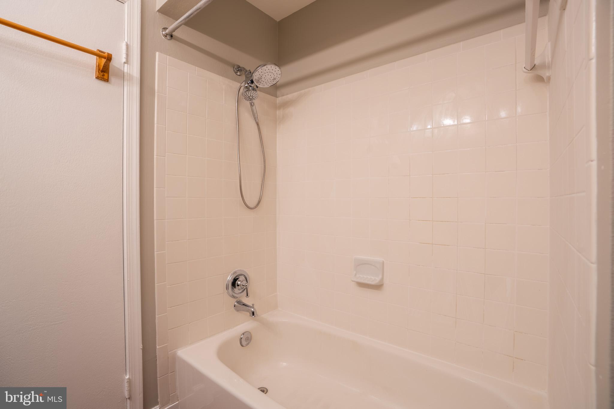 SHADY GROVE VILLAGE - Residential