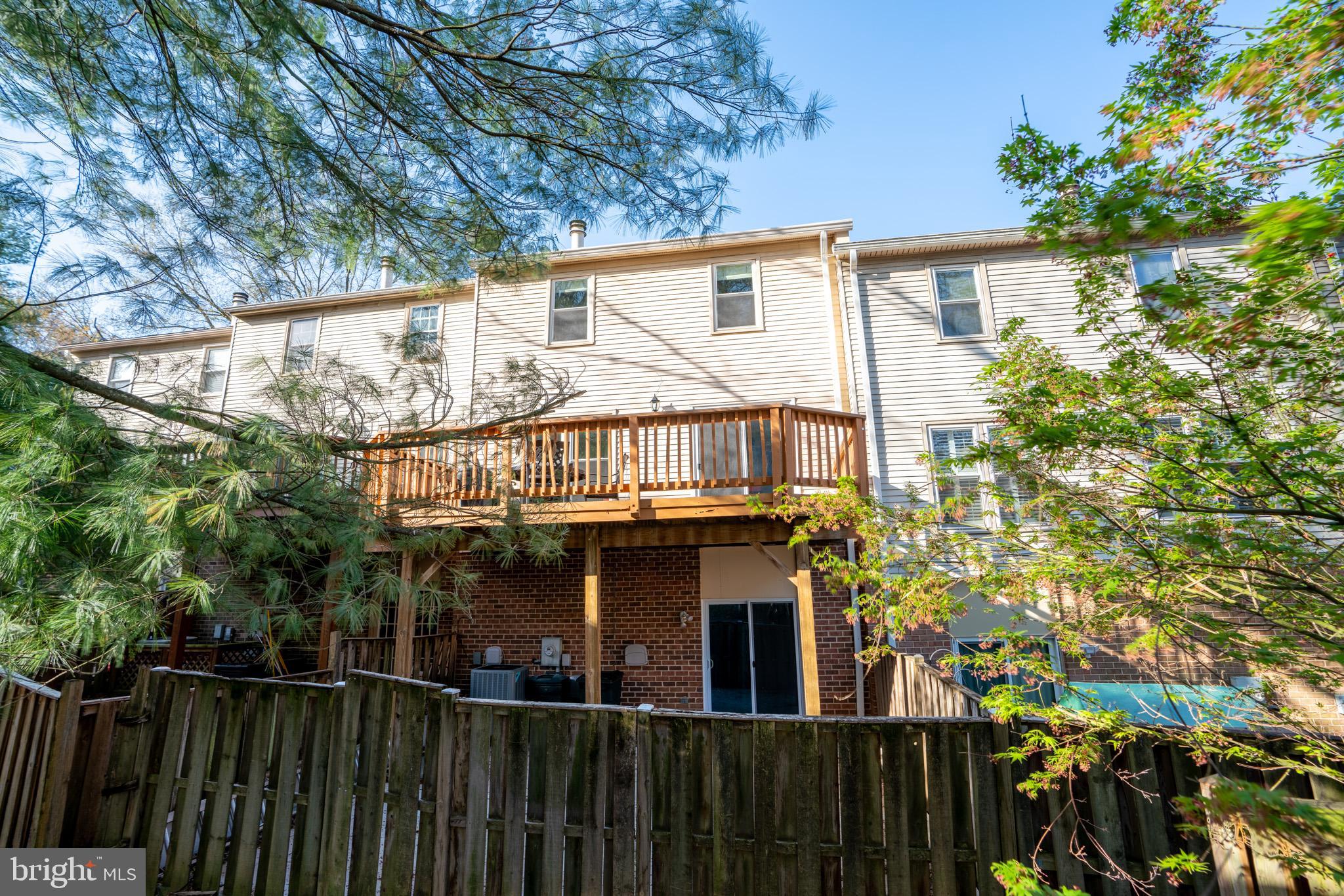 SHADY GROVE VILLAGE - Residential