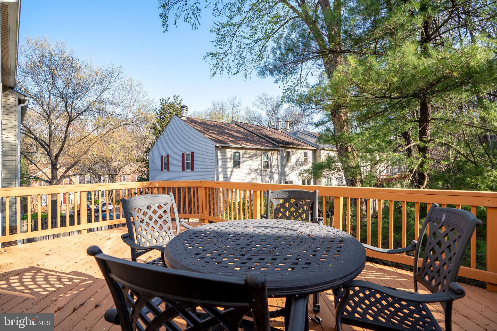 SHADY GROVE VILLAGE - Residential