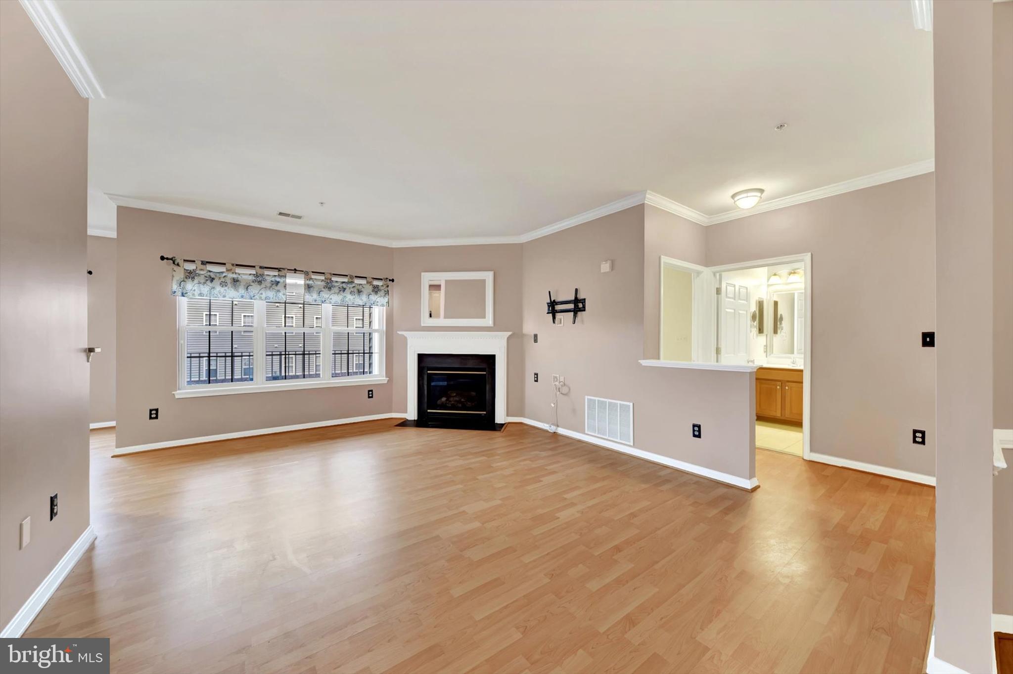 HOPEWELL POINTE - Residential