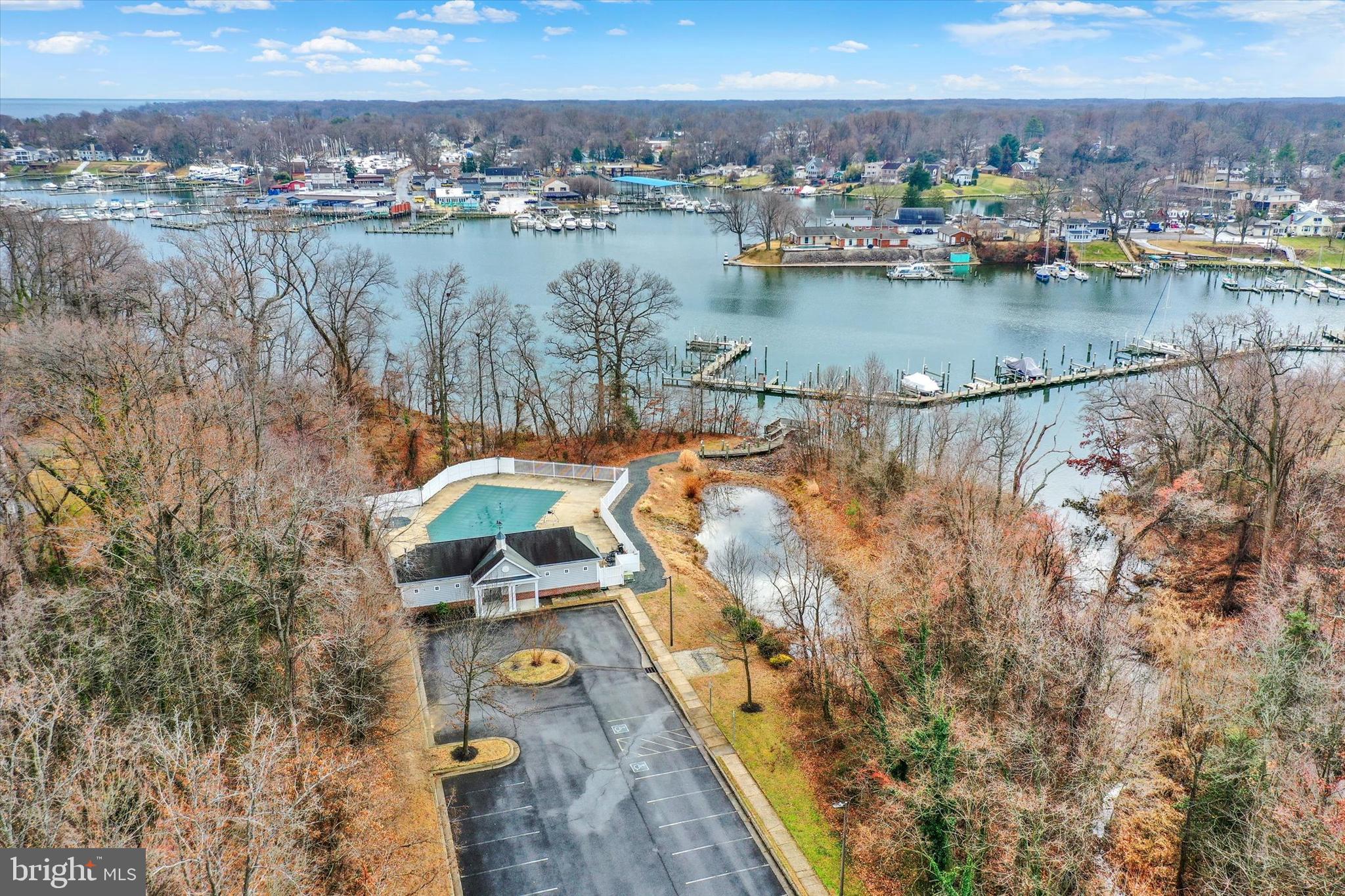 HOPEWELL POINTE - Residential