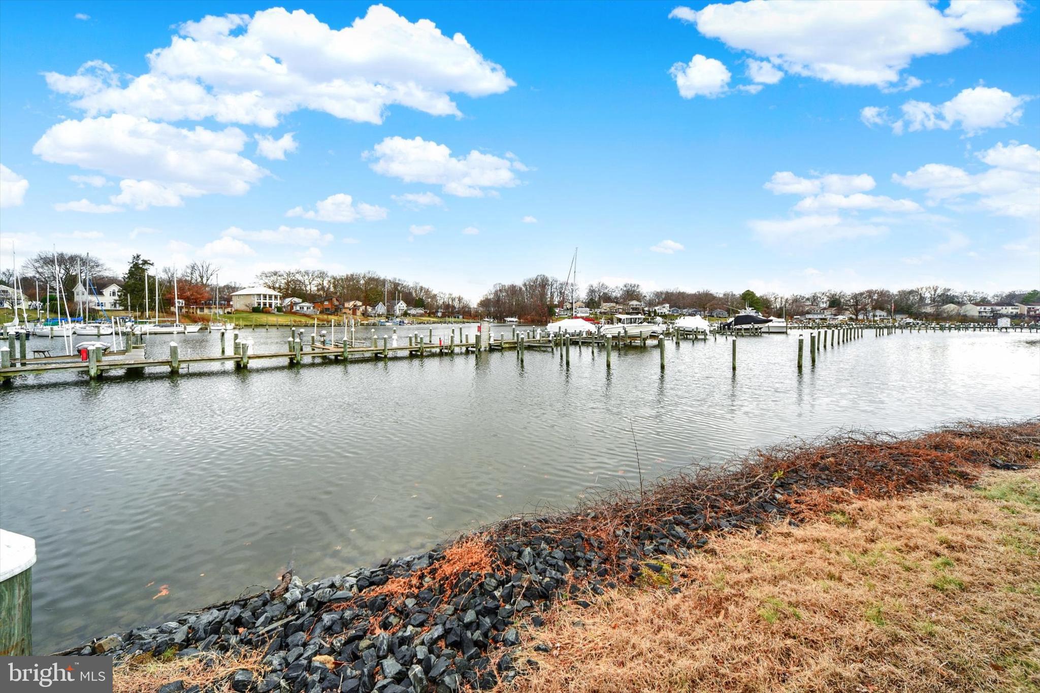 HOPEWELL POINTE - Residential