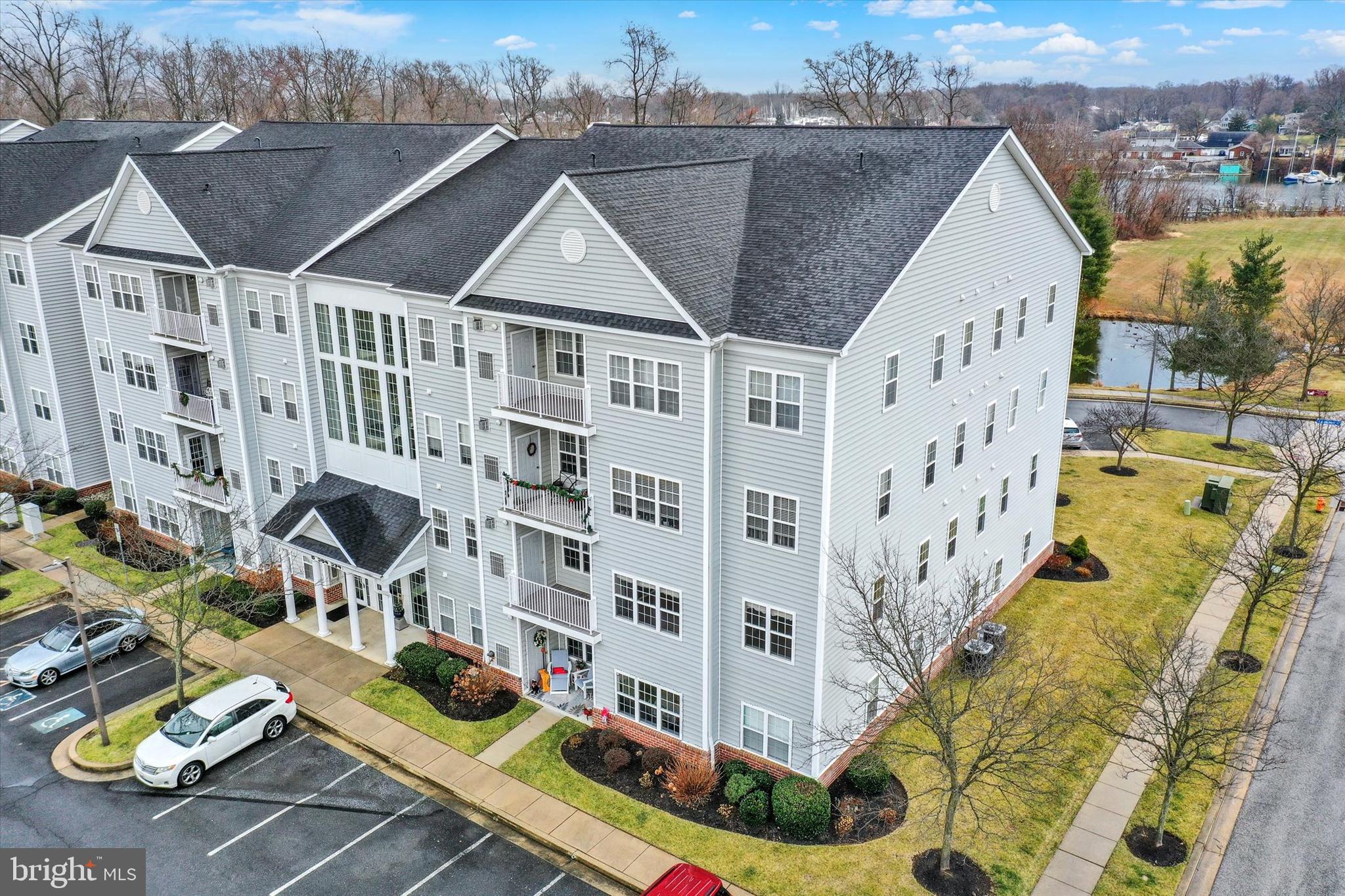 HOPEWELL POINTE - Residential