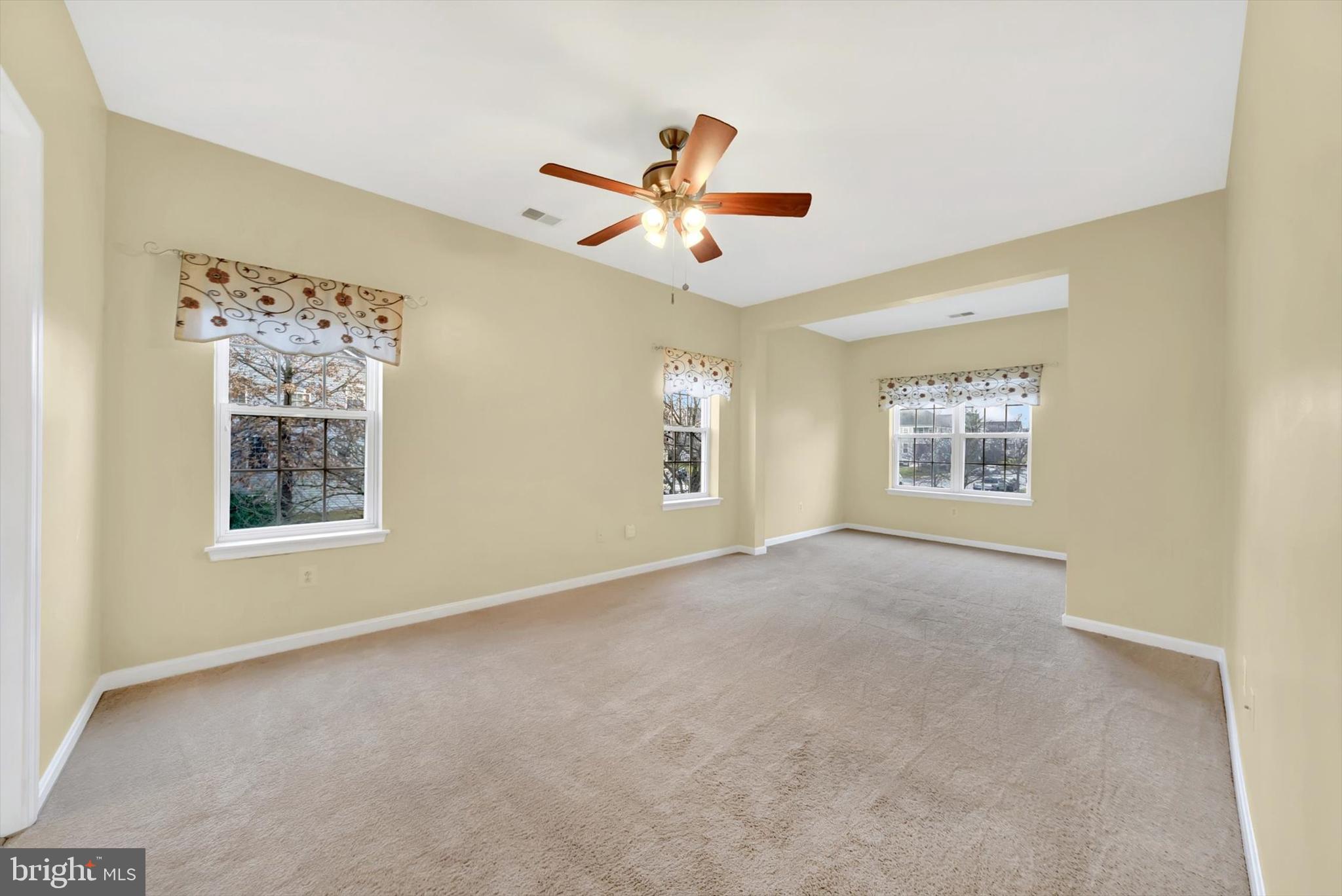 HOPEWELL POINTE - Residential