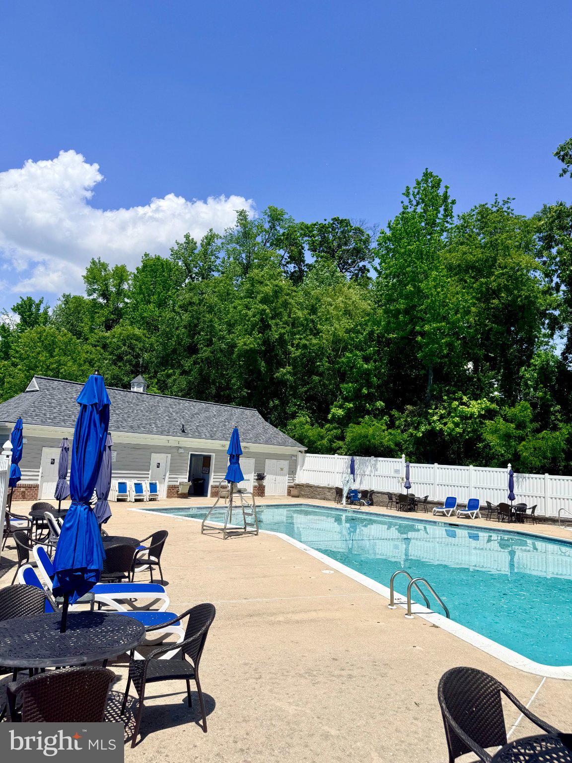 HOPEWELL POINTE - Residential