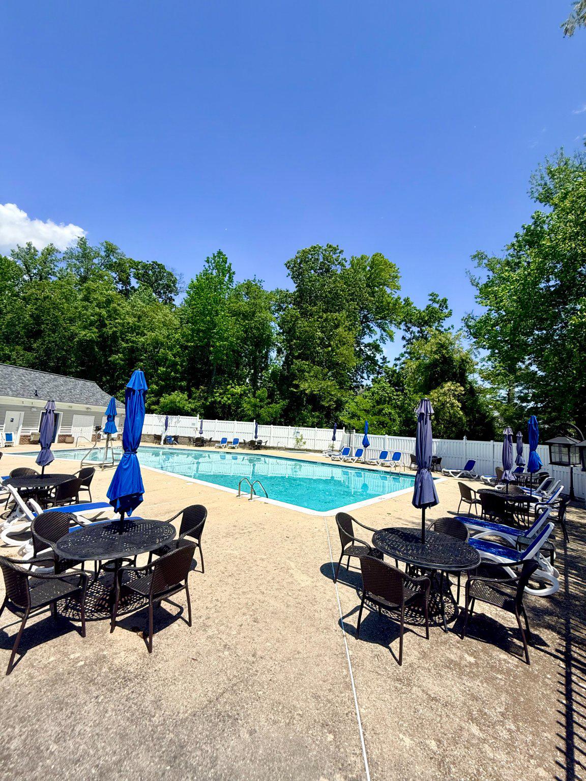 HOPEWELL POINTE - Residential