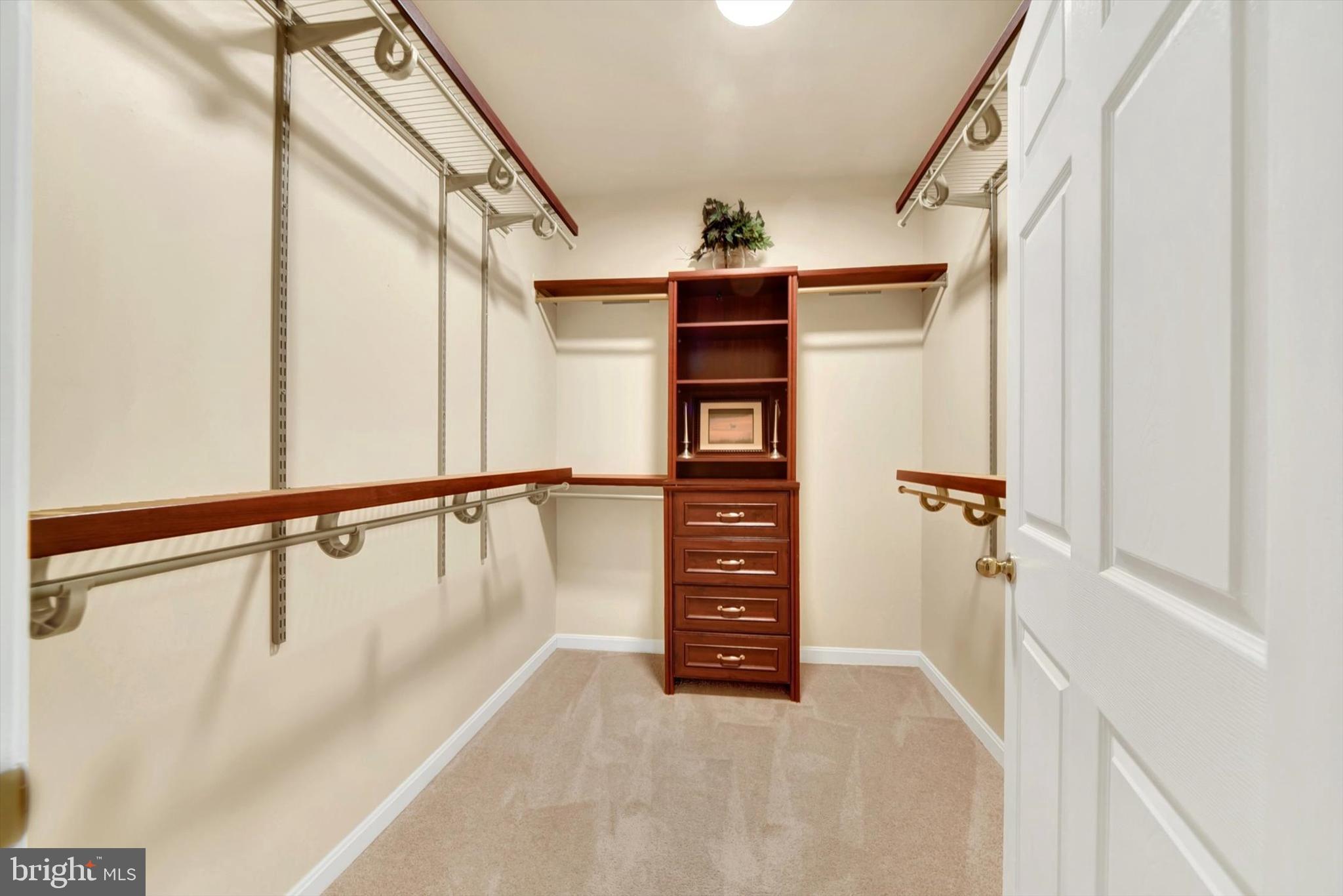 HOPEWELL POINTE - Residential