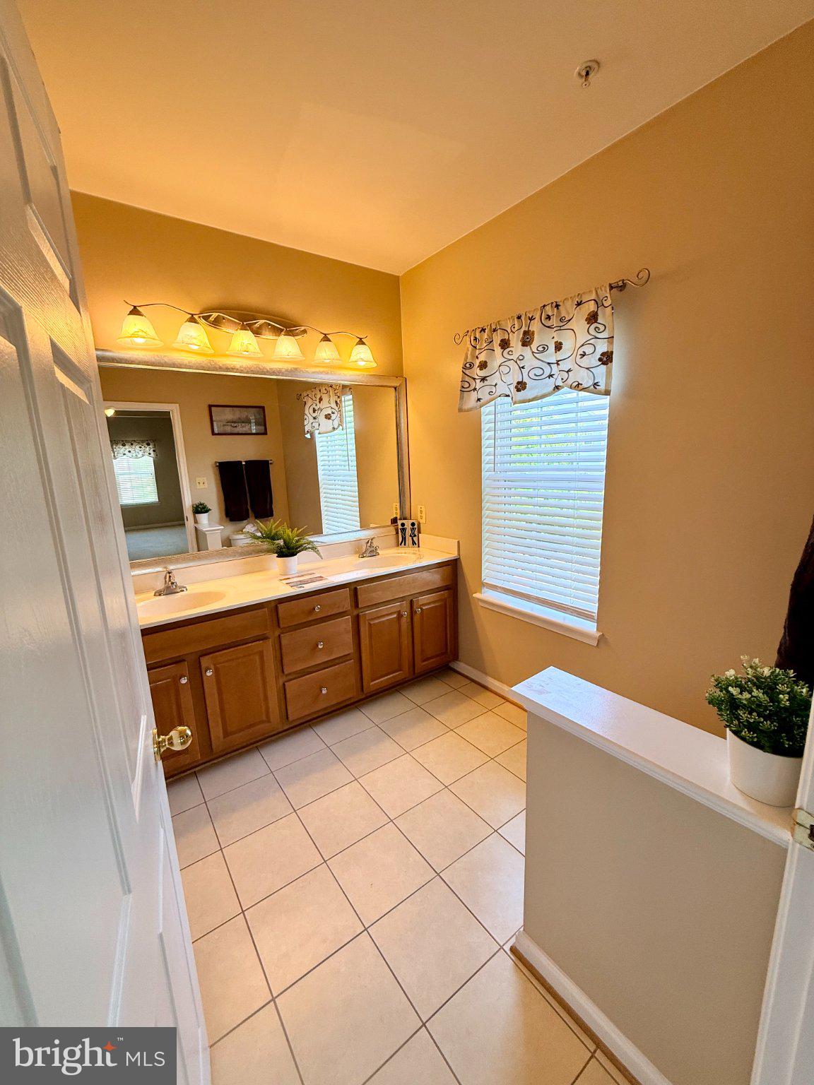 HOPEWELL POINTE - Residential