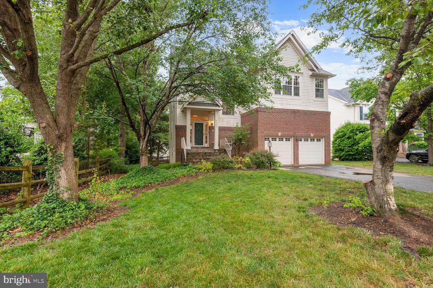 Beautiful single family home with over 4300 finished square feet of living area on 3 finished levels.  Fully renovated chef's kitchen with beautiful cabinetry, appliances, counters, center island, pendant lighting and bay window.  Huge family room with gas fireplace and wall of windows to AMAZING screened-in porch with composite decking, outdoor heaters and fully wired for outdoor audio & video.  Bonus sunroom off deck.  Fully renovated, luxurious master bath with expanded steam shower.  Huge master suite.  All bedrooms are very large.  Upper level laundry for convenience.  Fully finished, walkout lower level with rec room, 2nd fireplace and 5th bedroom.  2 car garage.  Fantastic community location.  Short walk to pool & tennis courts, daycare, elementary school and grocery store/shopping center.  You will love this home!