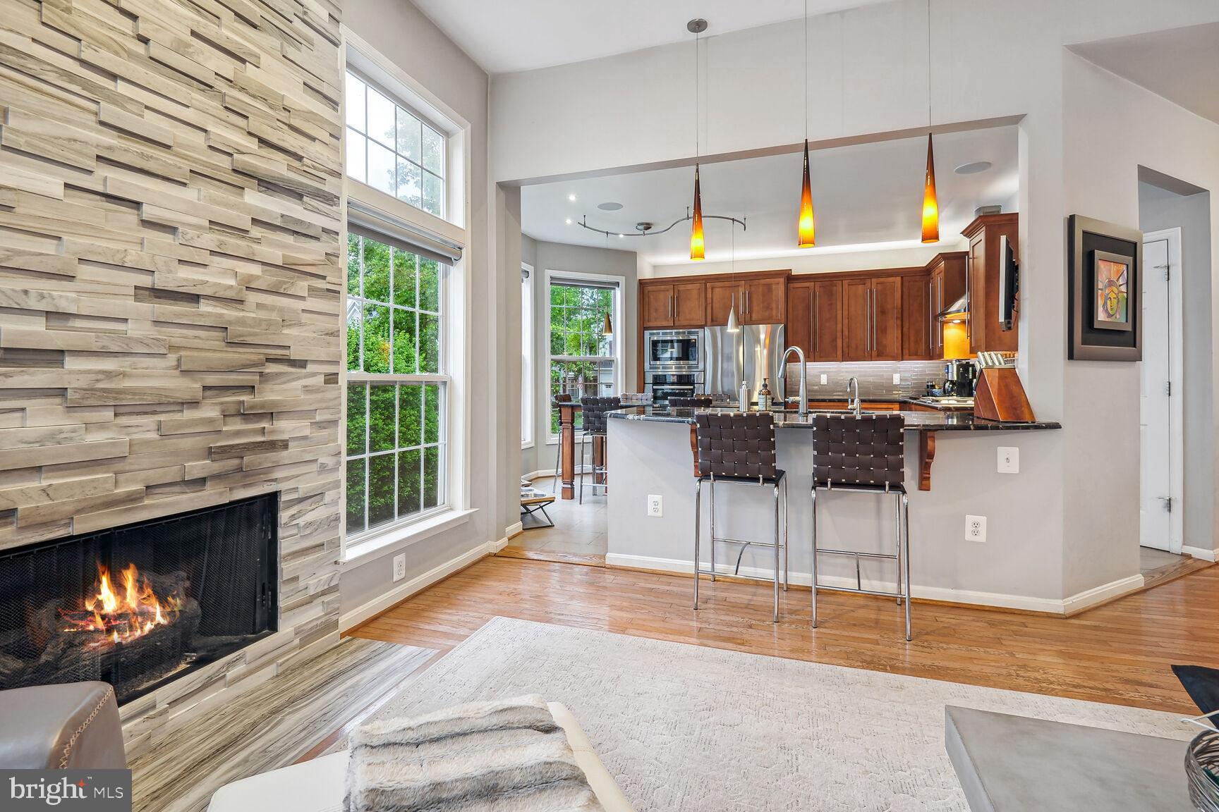 CASCADES - Residential Lease