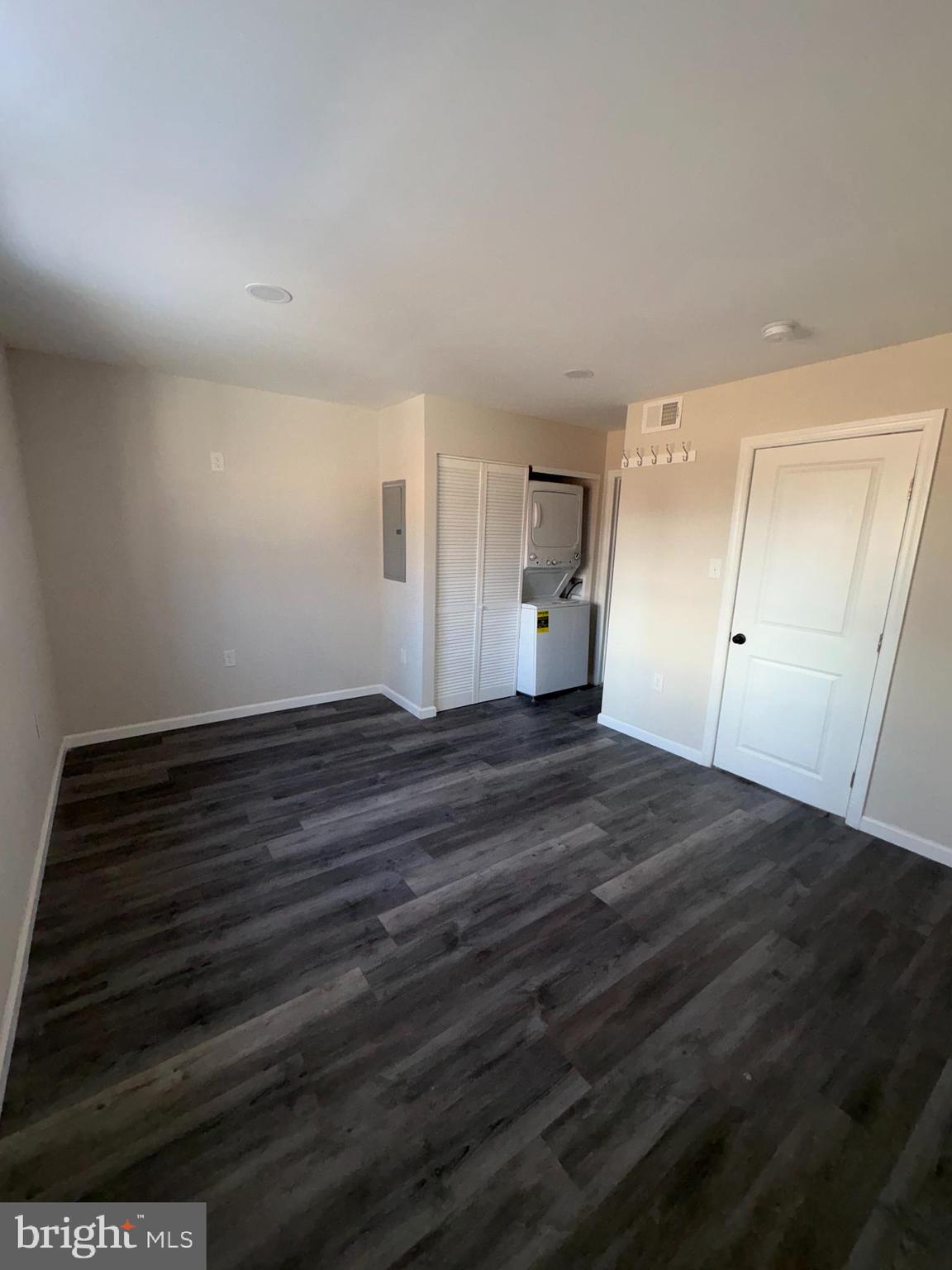 105 DEVEREAUX AVENUE 1