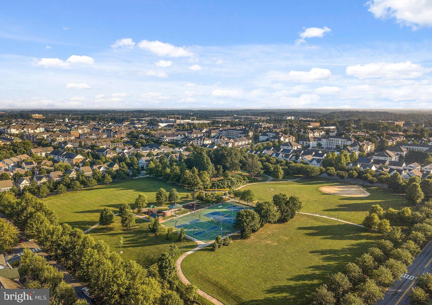 KING FARM - Residential