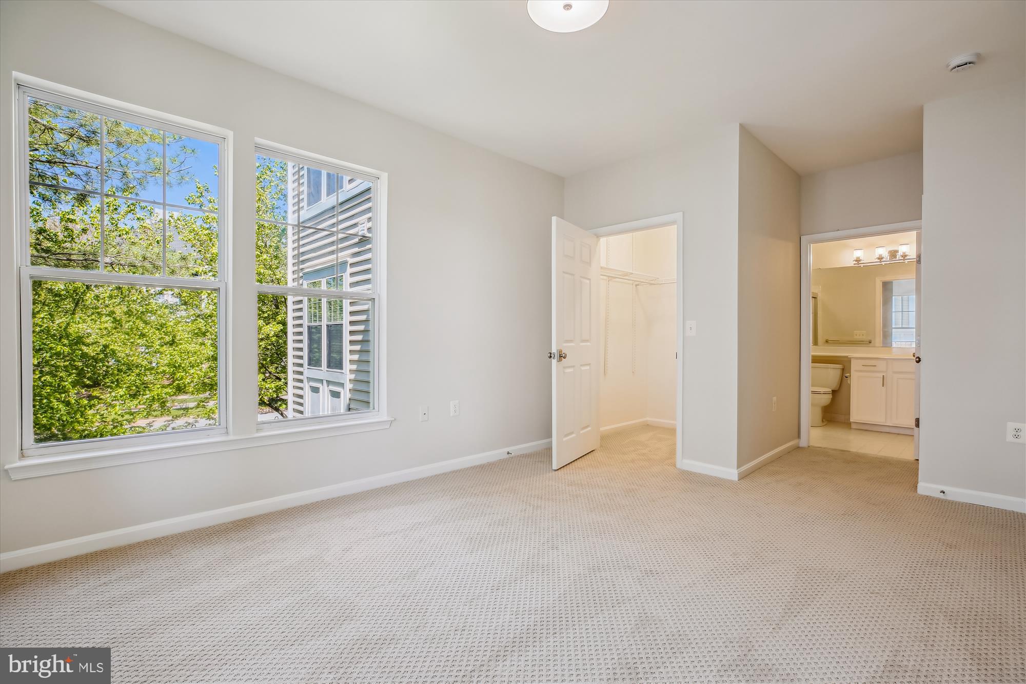 KING FARM - Residential