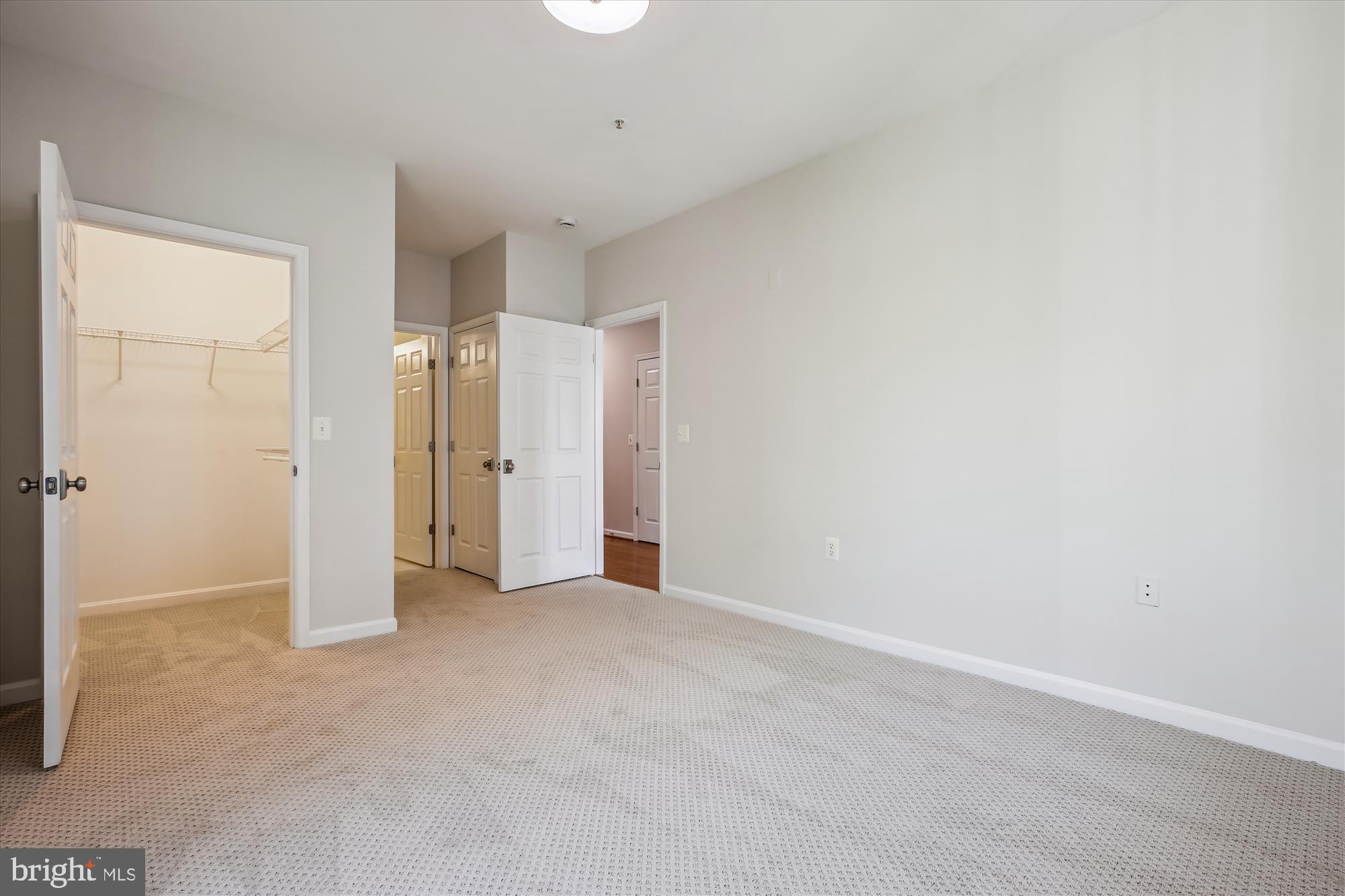 KING FARM - Residential