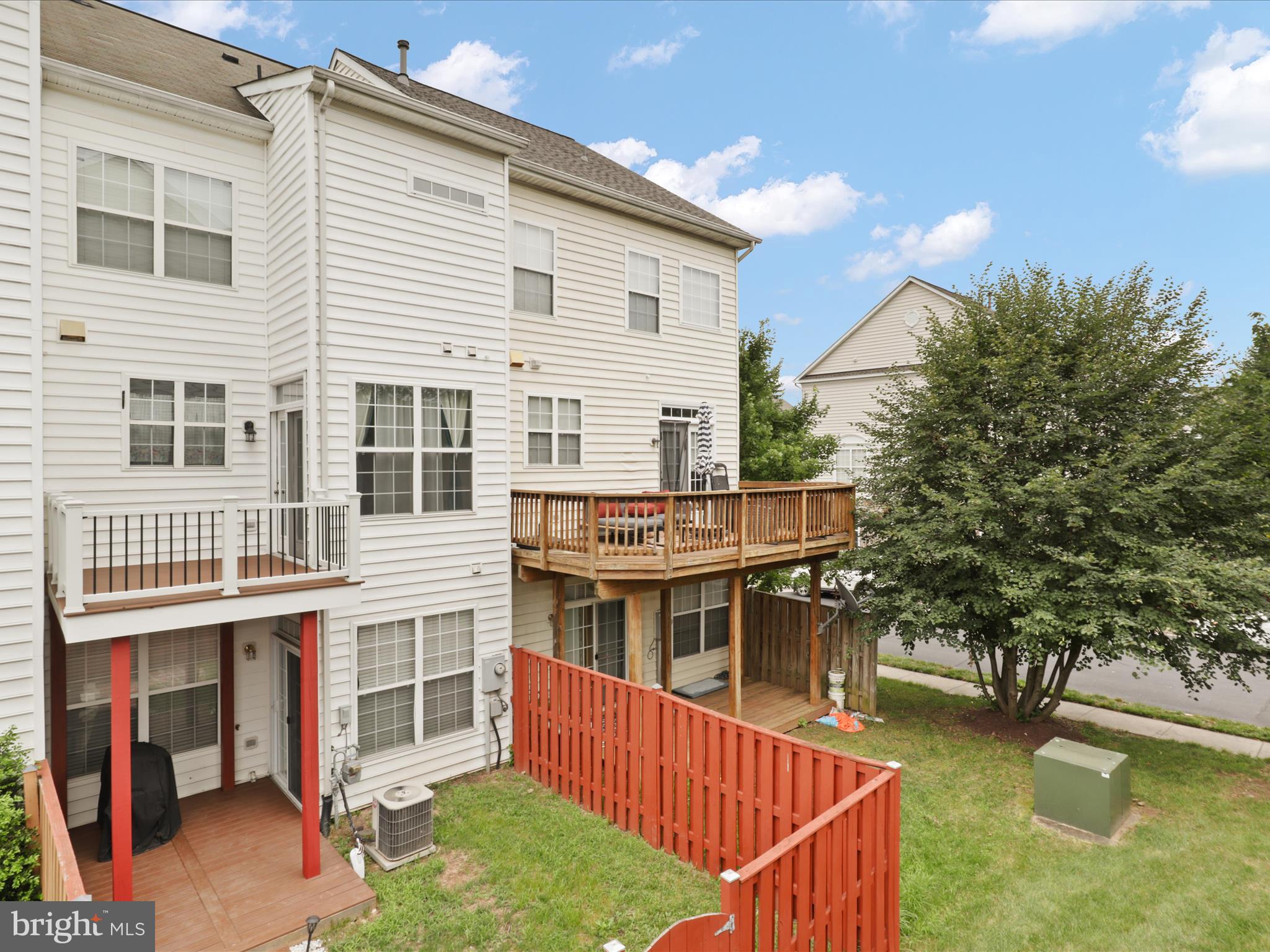 BRAMBLETON - Residential Lease