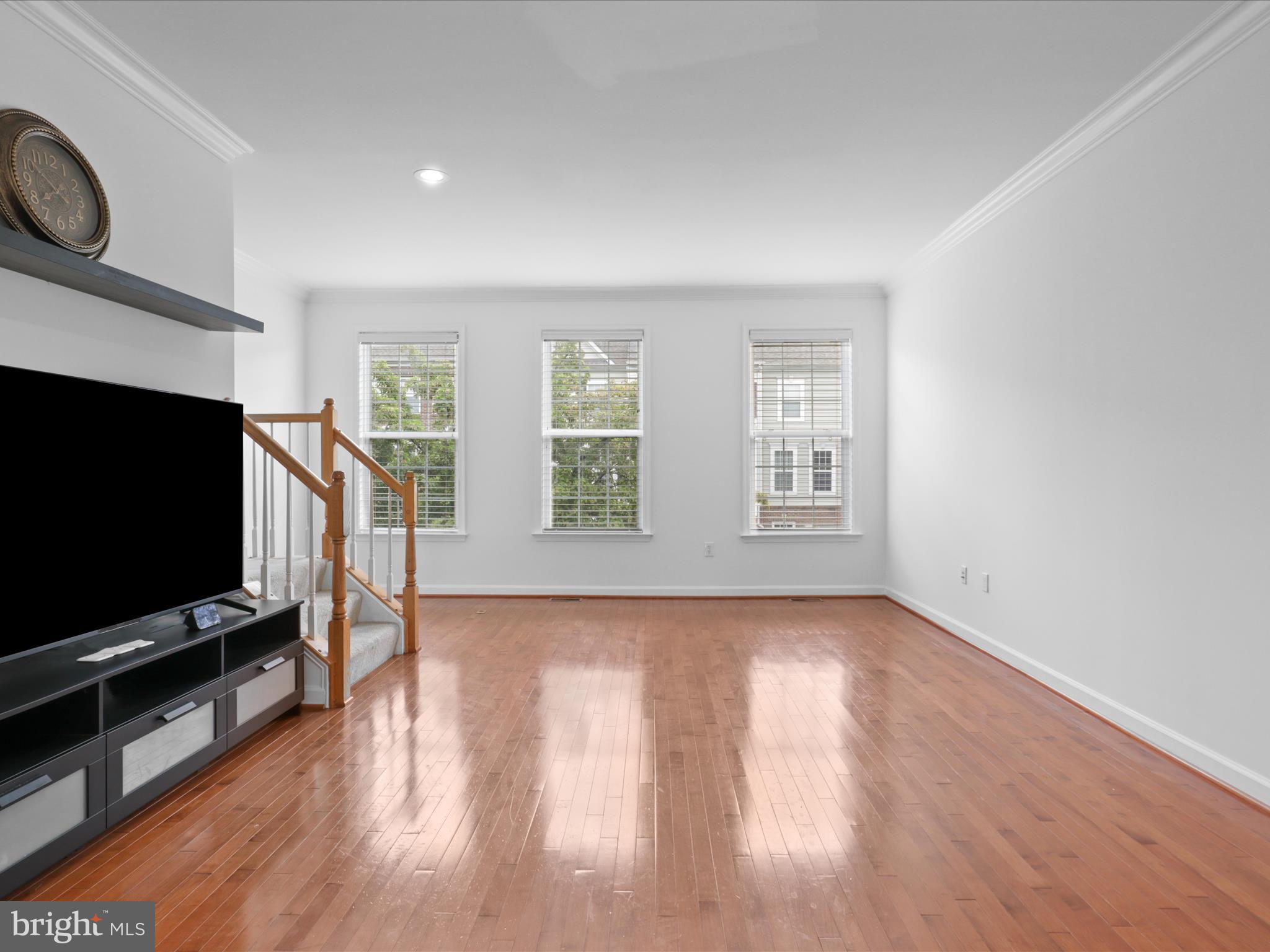 42538 MAGELLAN SQUARE