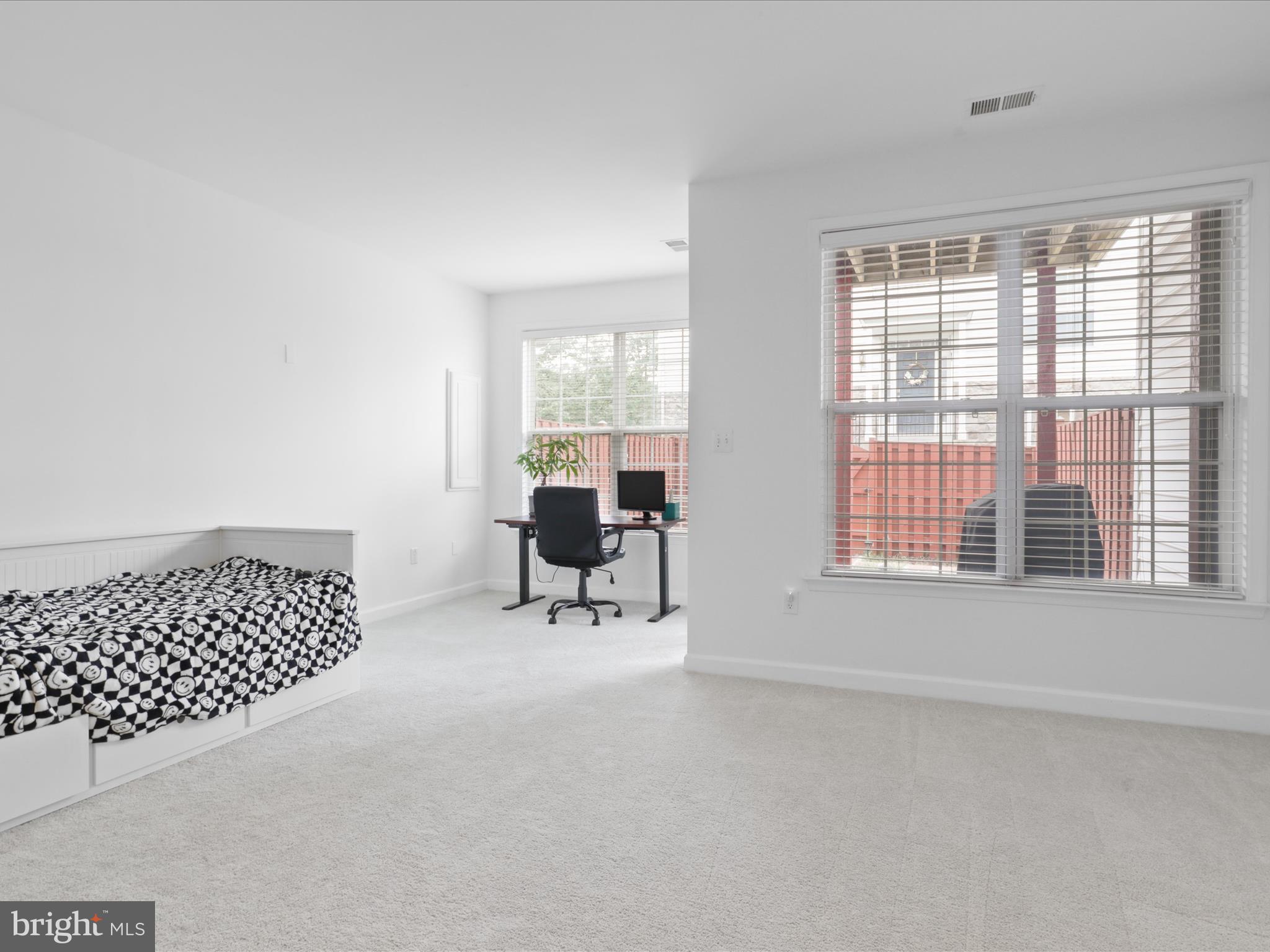 BRAMBLETON - Residential Lease