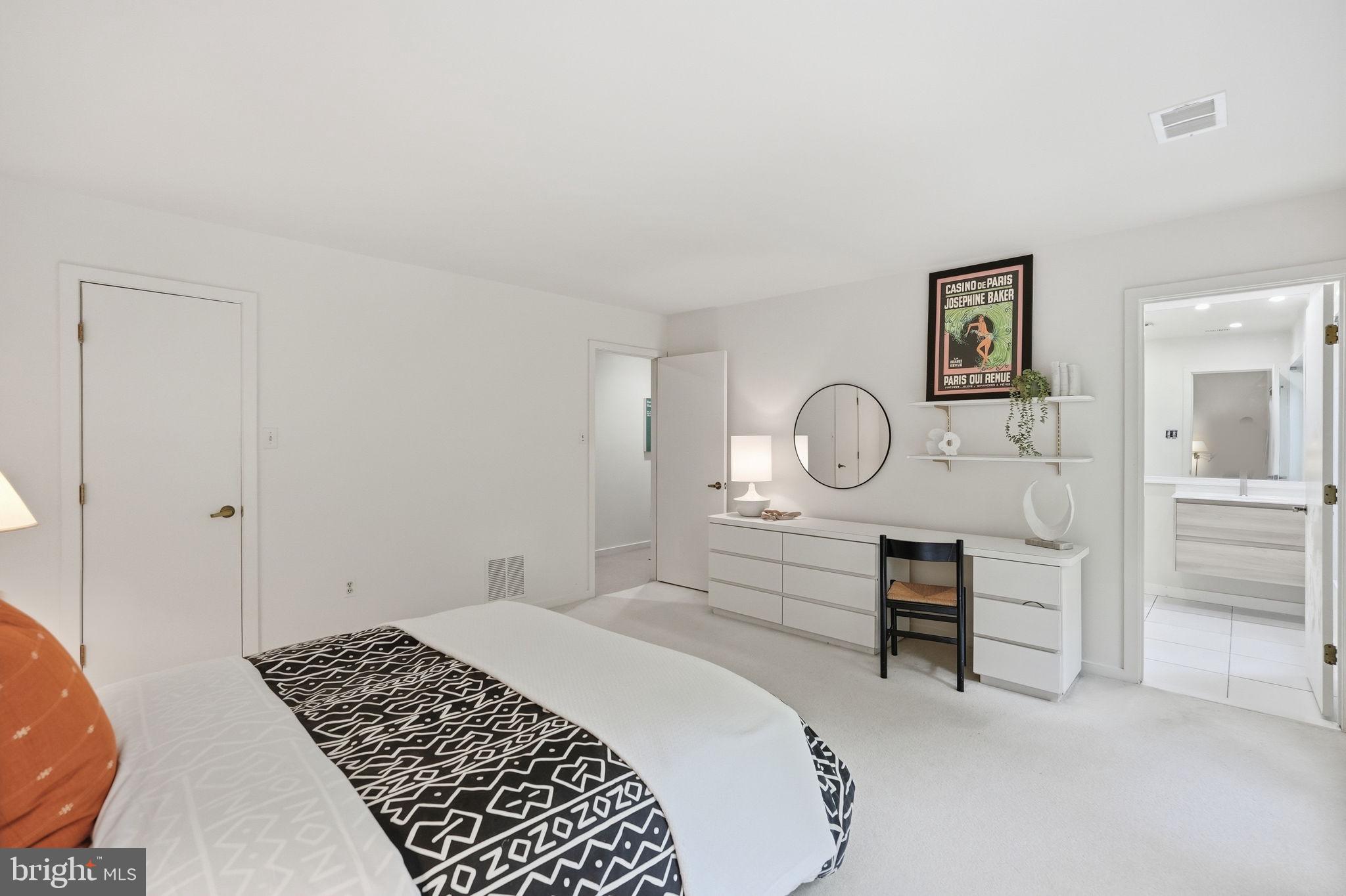 GLEN MILL VILLAGE - Residential