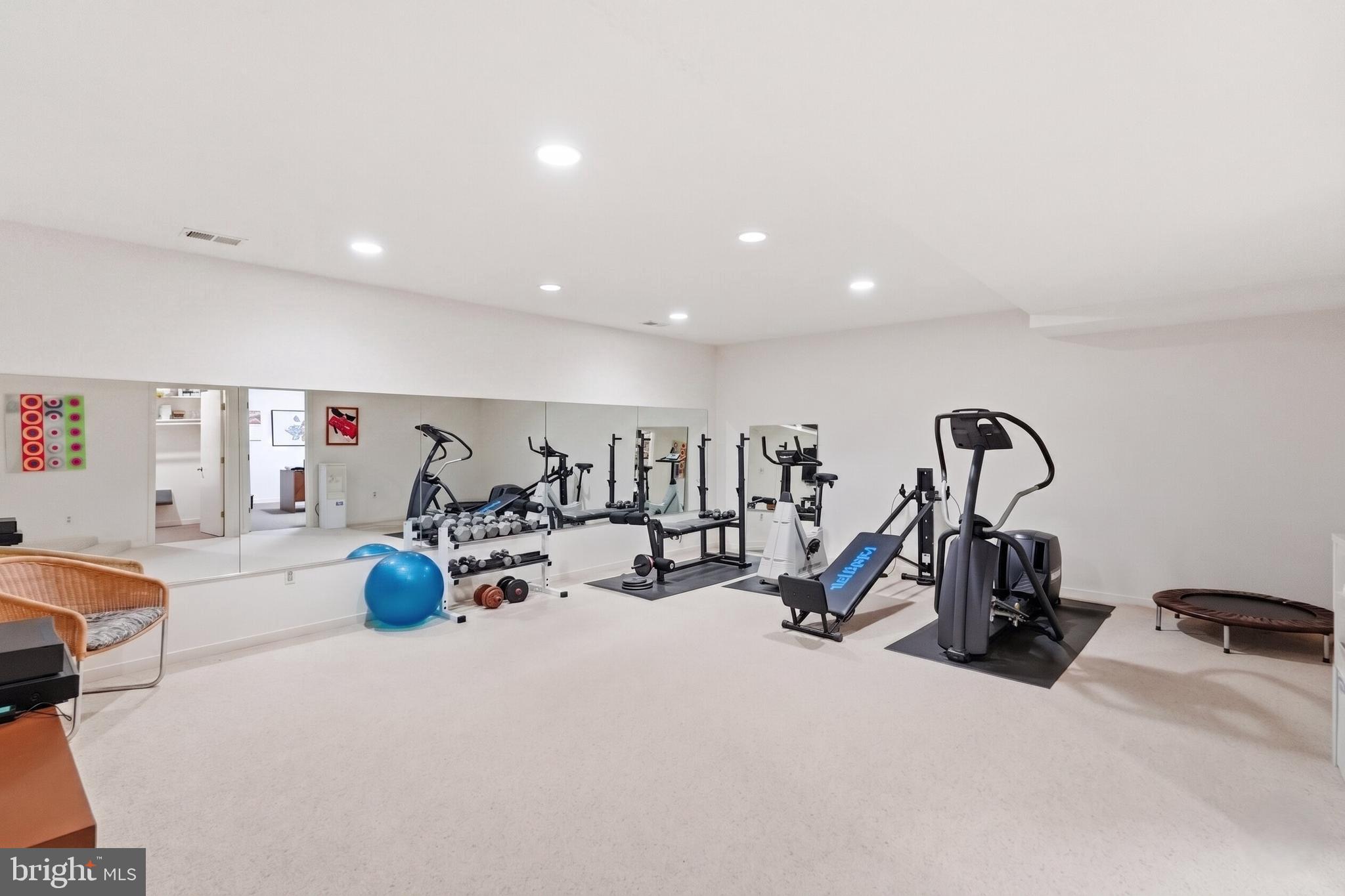 GLEN MILL VILLAGE - Residential