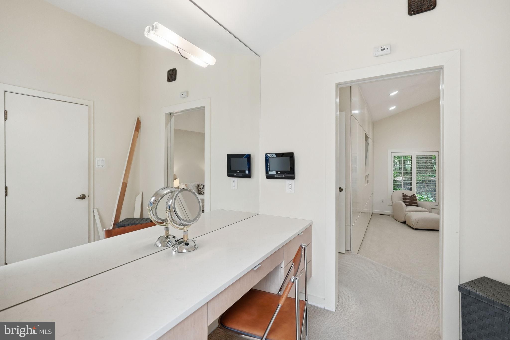 GLEN MILL VILLAGE - Residential