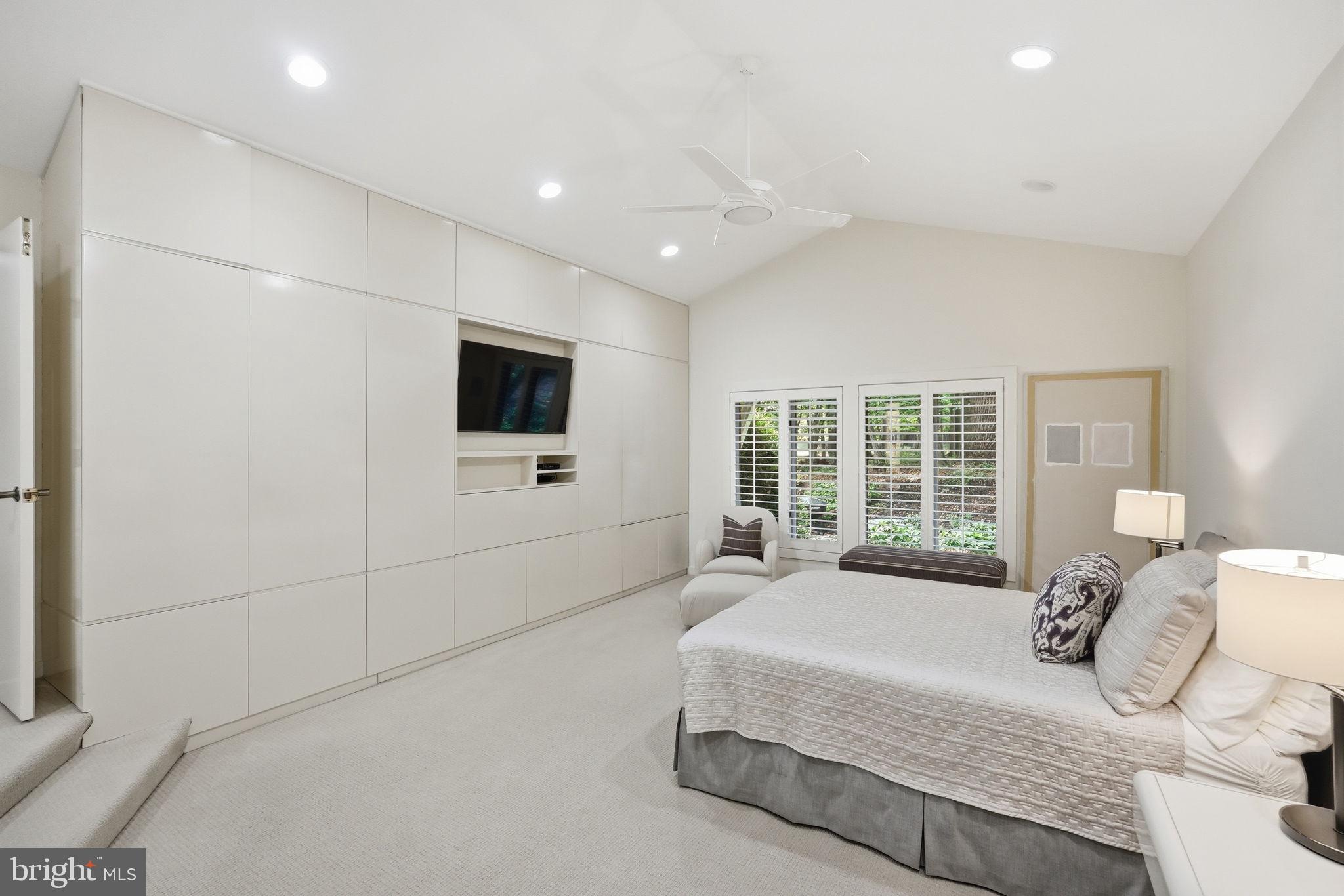 GLEN MILL VILLAGE - Residential