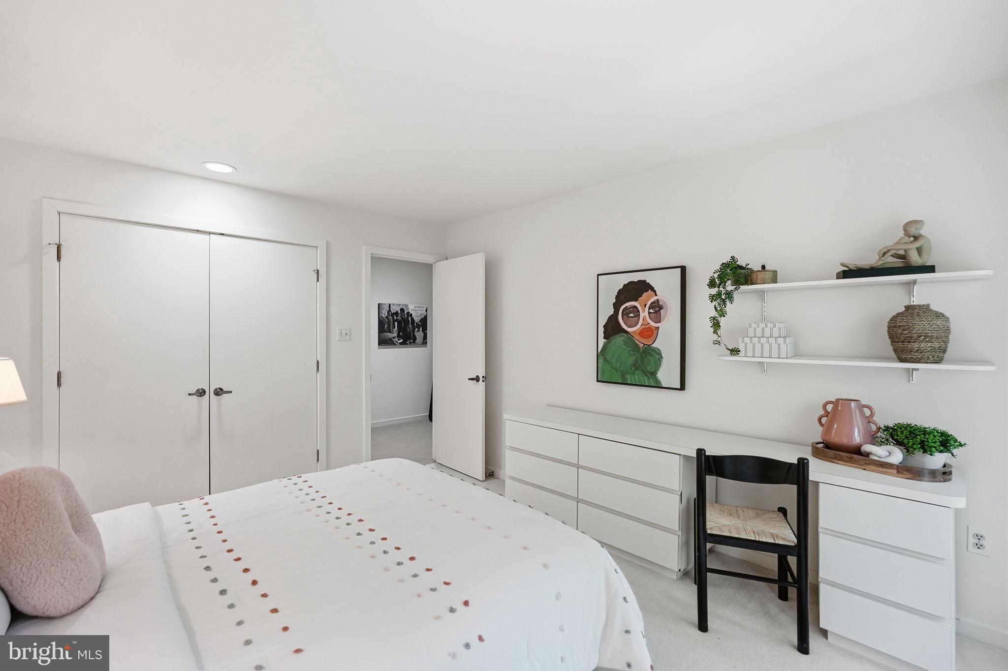 GLEN MILL VILLAGE - Residential